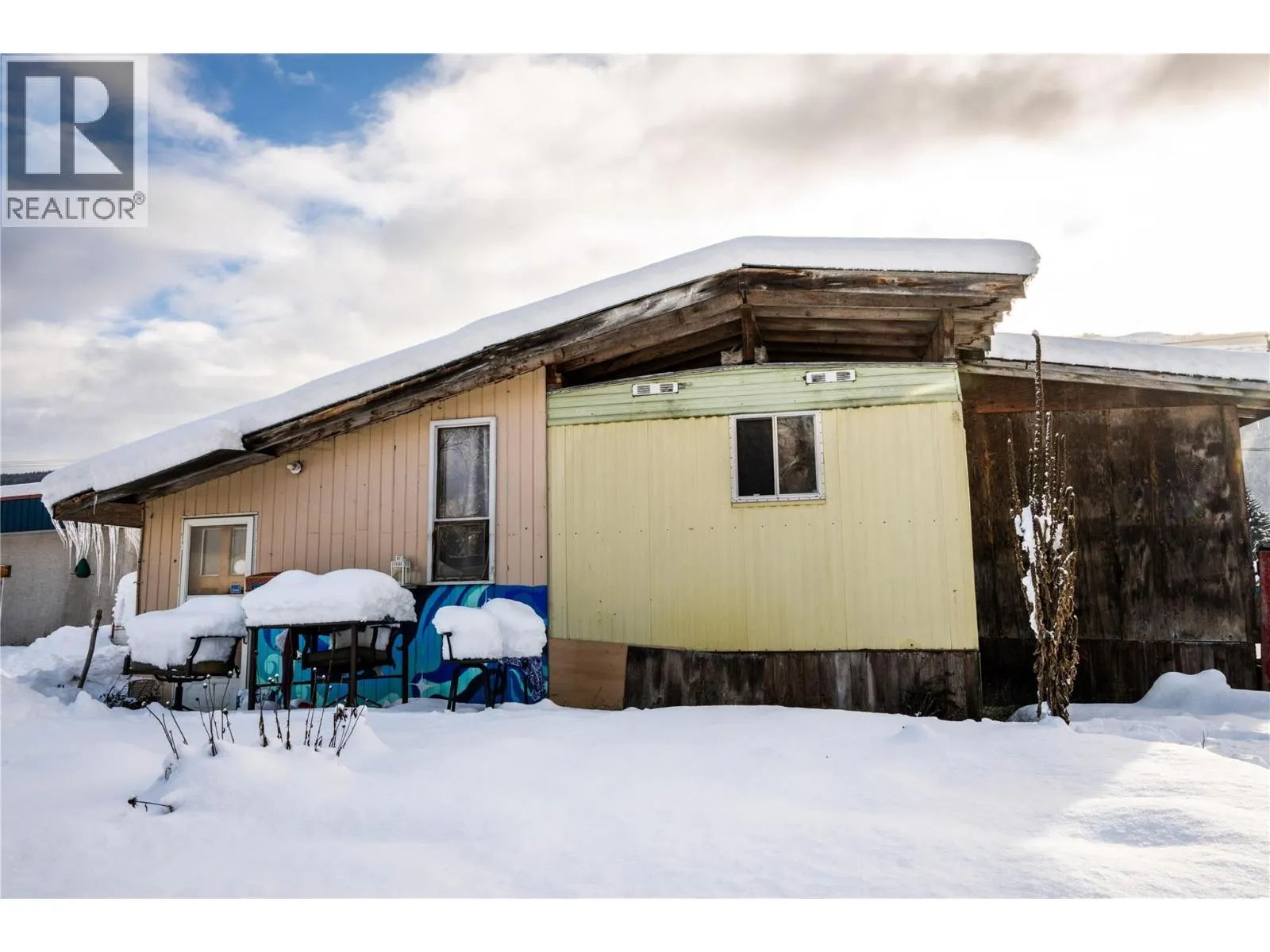 3643 Malakwa Road