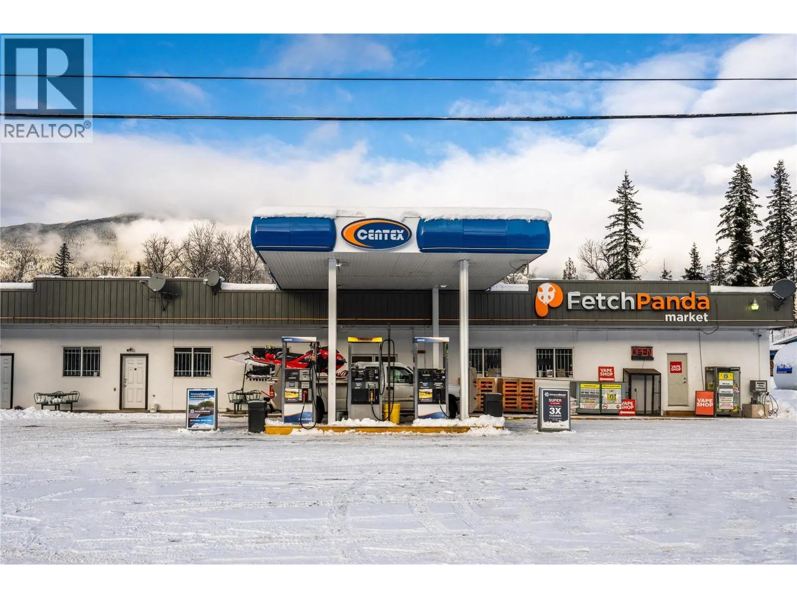 3643 Malakwa Road