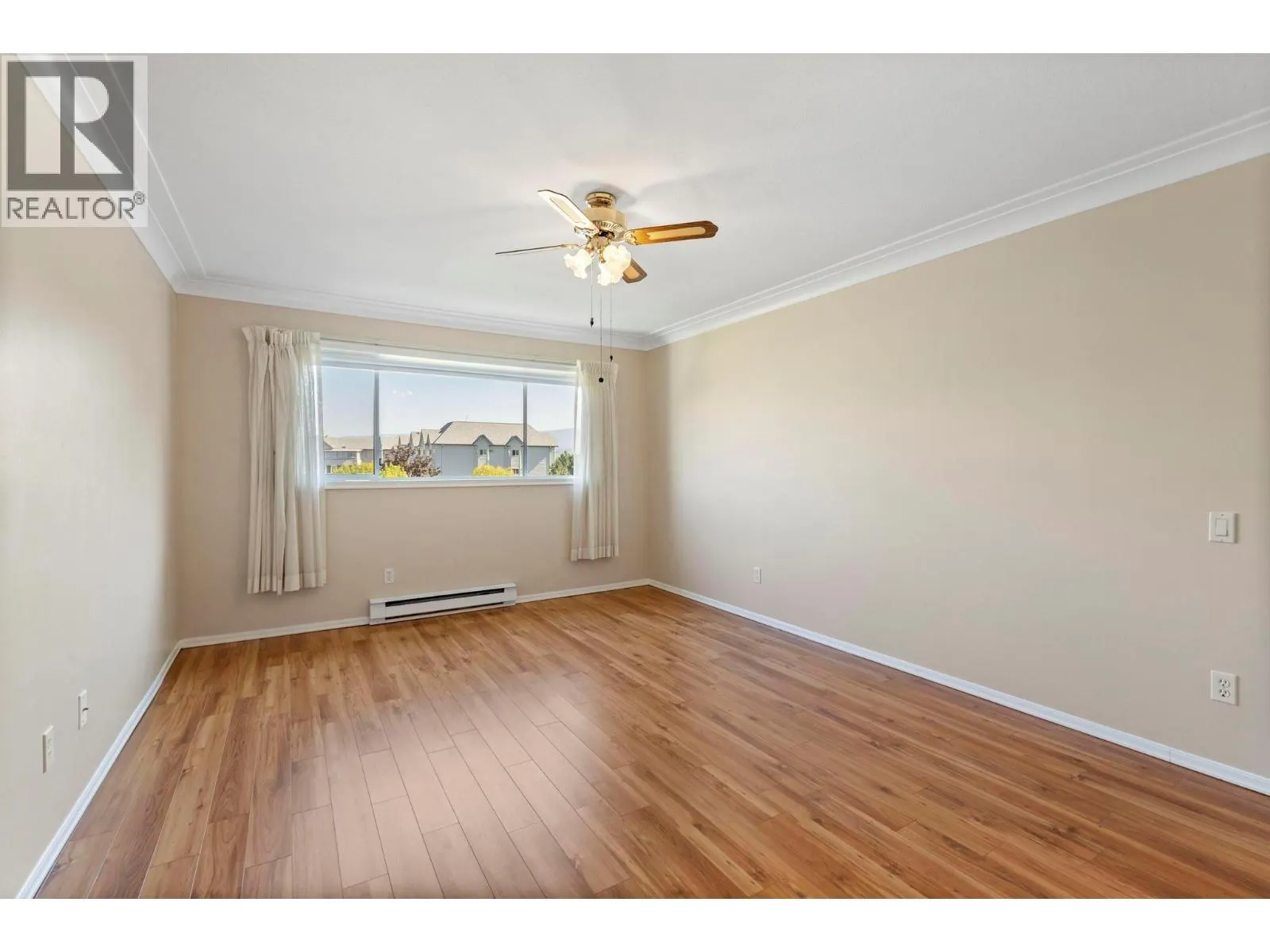 3283 Casorso Road Unit# 308