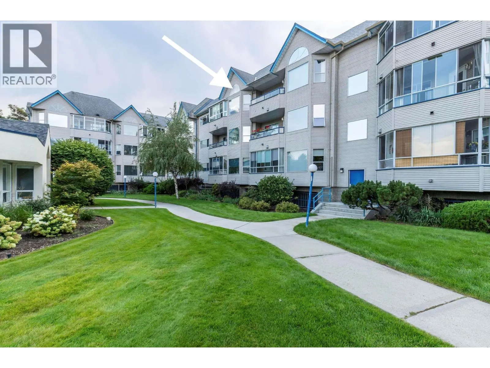 3283 Casorso Road Unit# 308