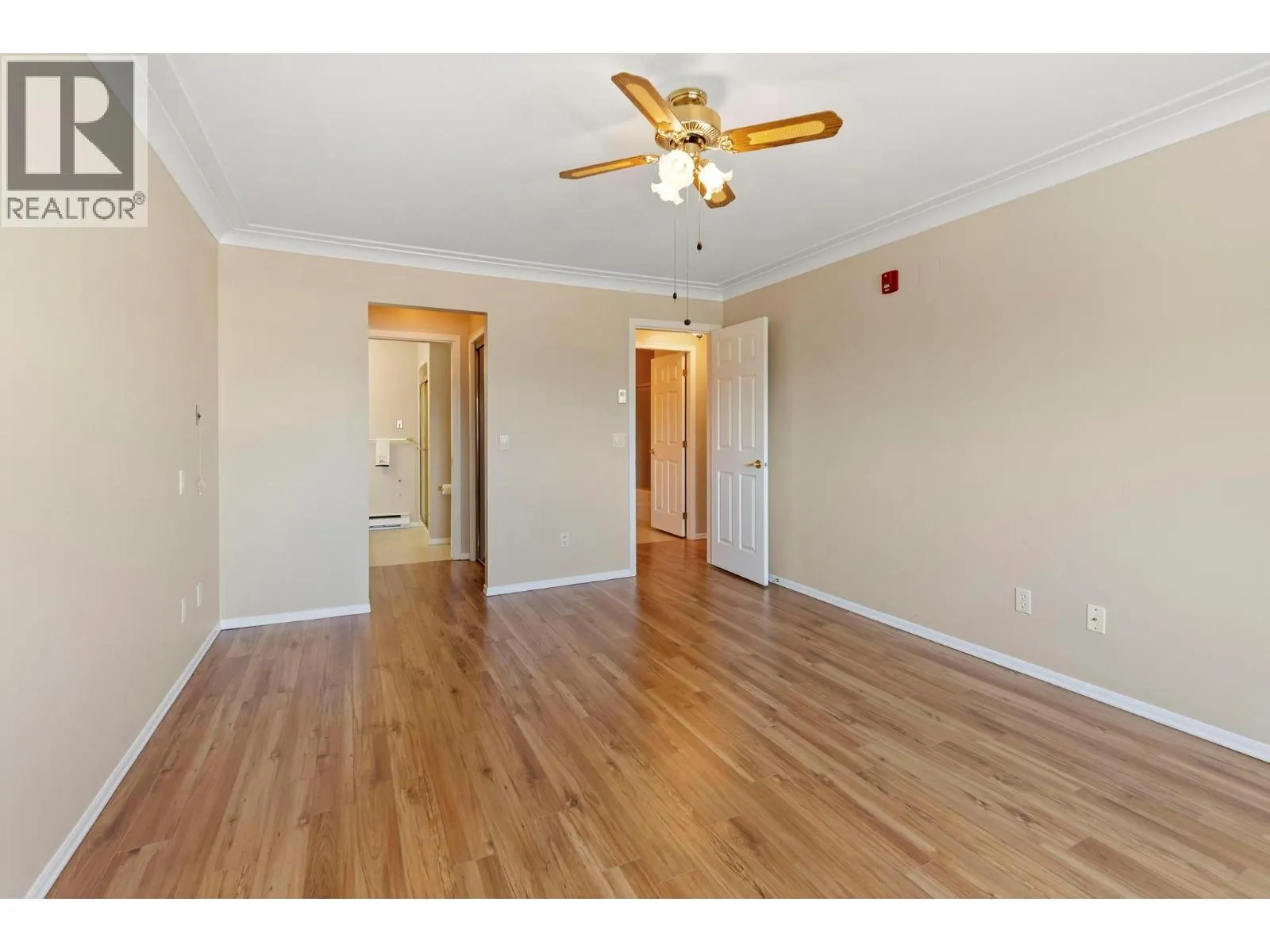 3283 Casorso Road Unit# 308