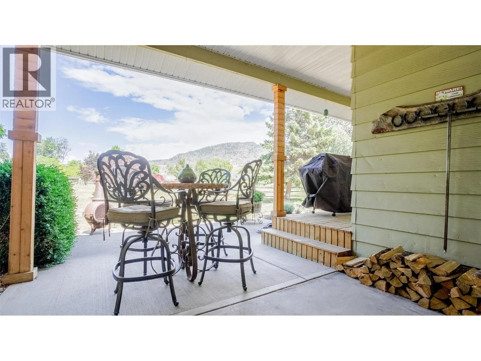 205 GREASEWOOD Avenue