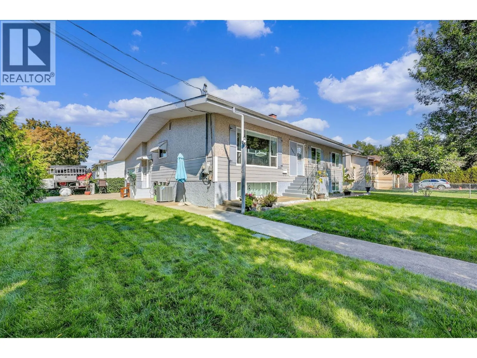1060 Thompson Road