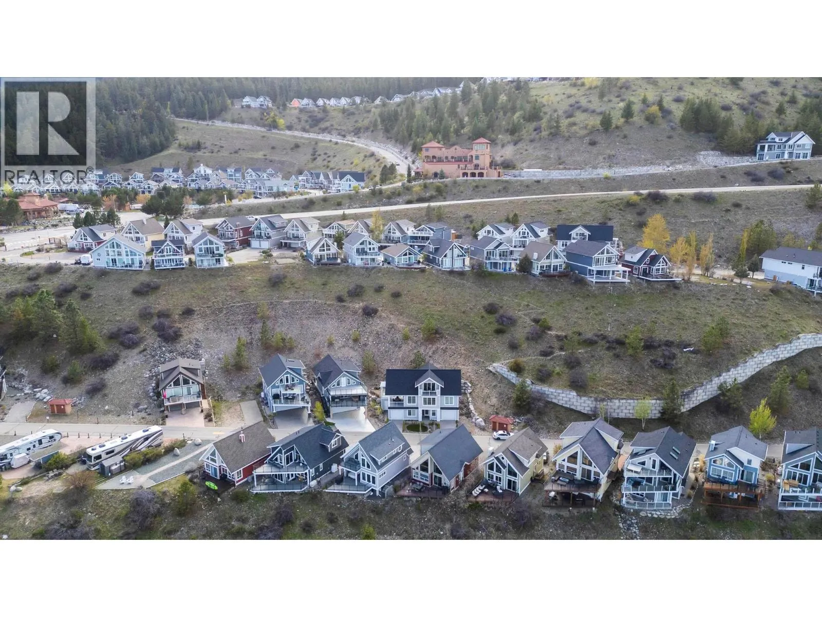 6749 La Palma Loop