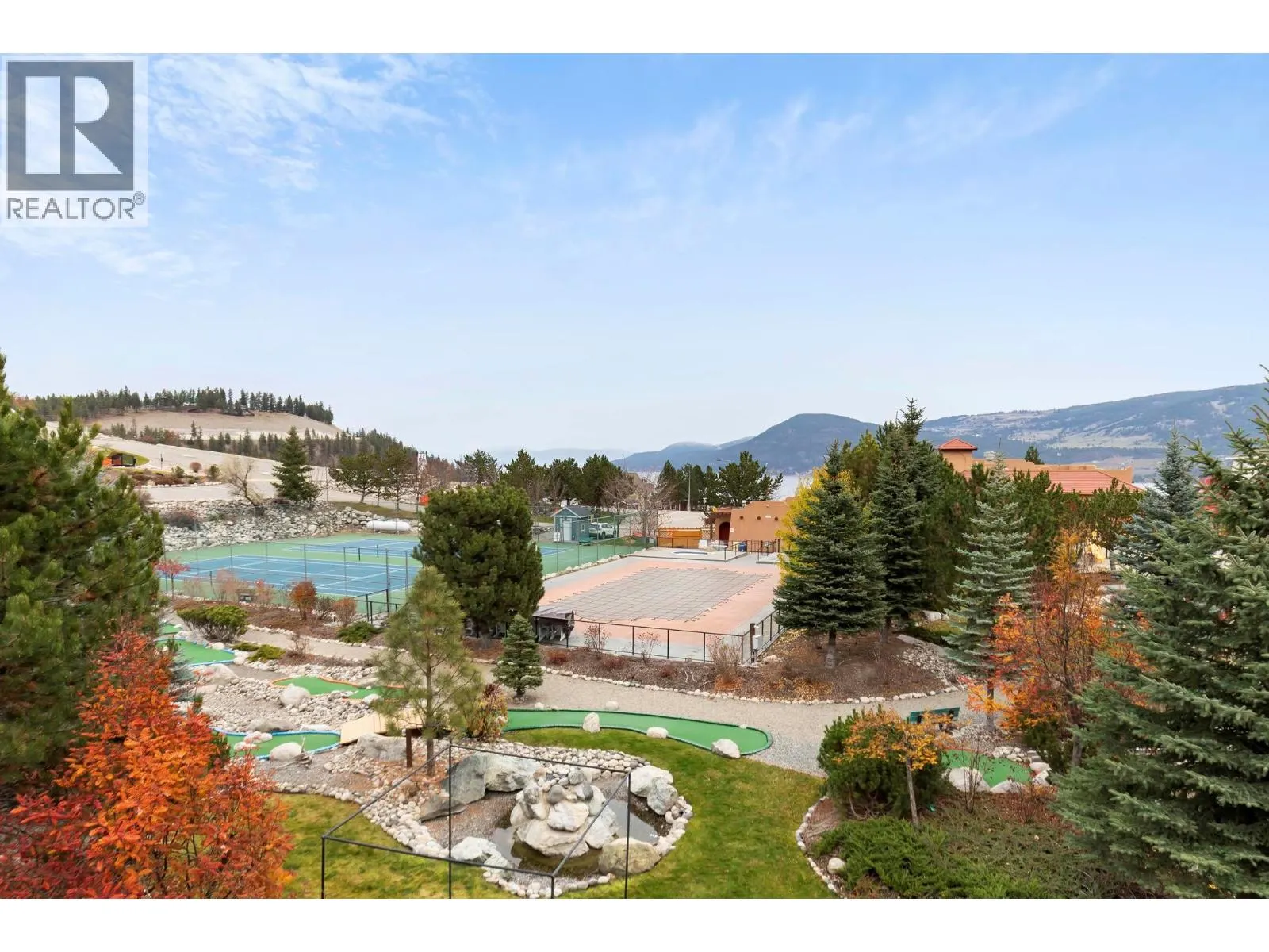 6749 La Palma Loop