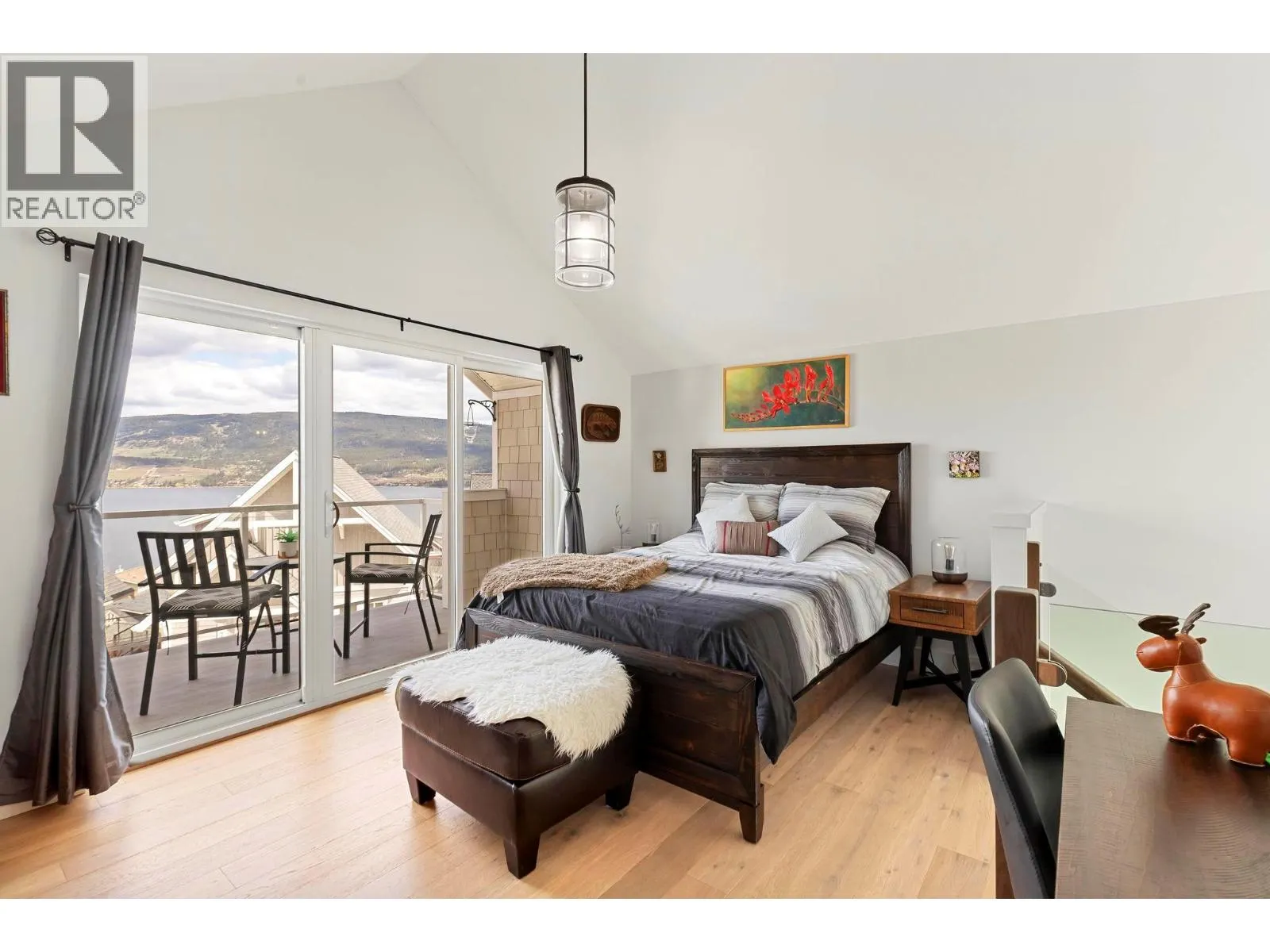 6749 La Palma Loop