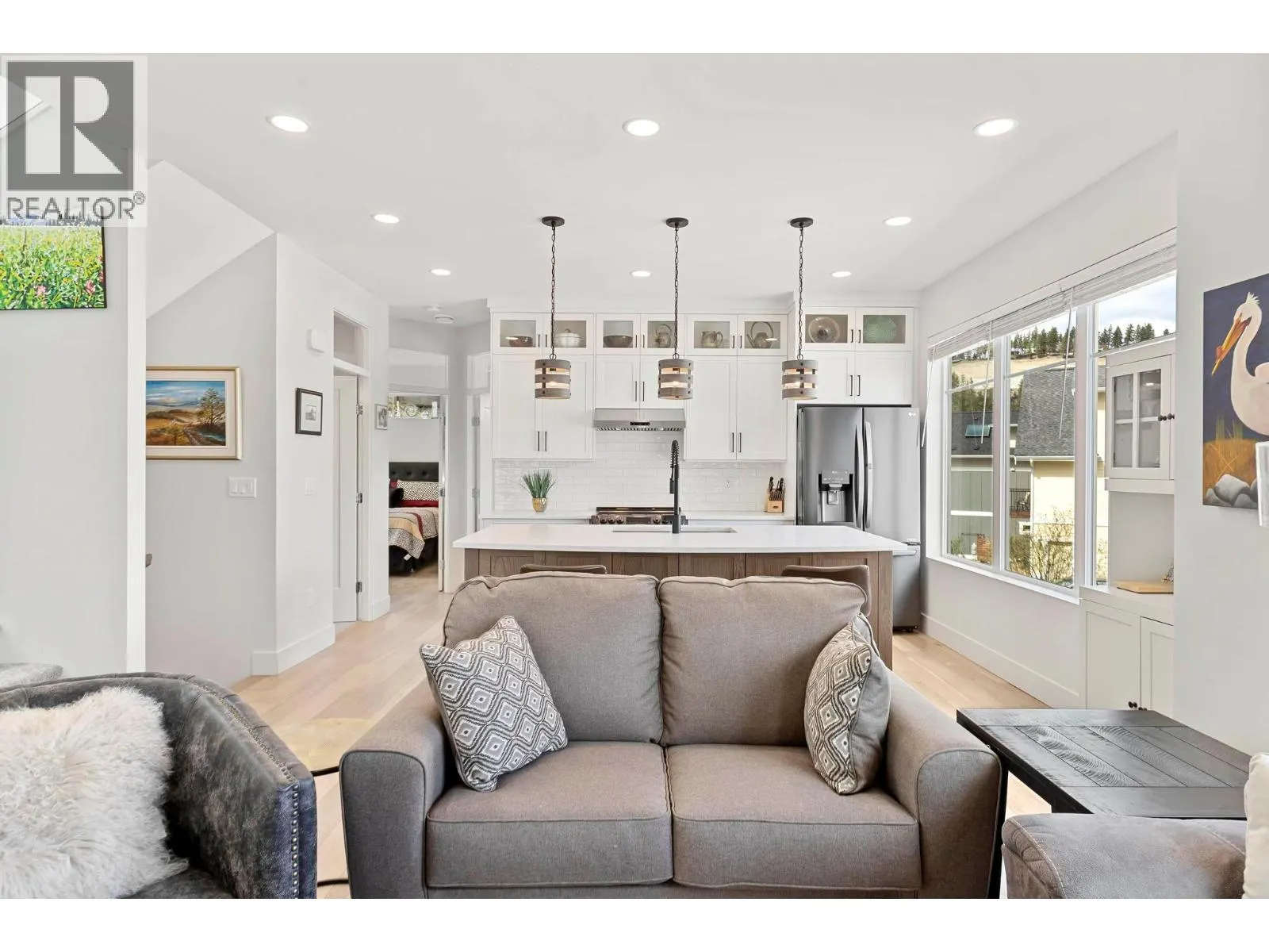 6749 La Palma Loop