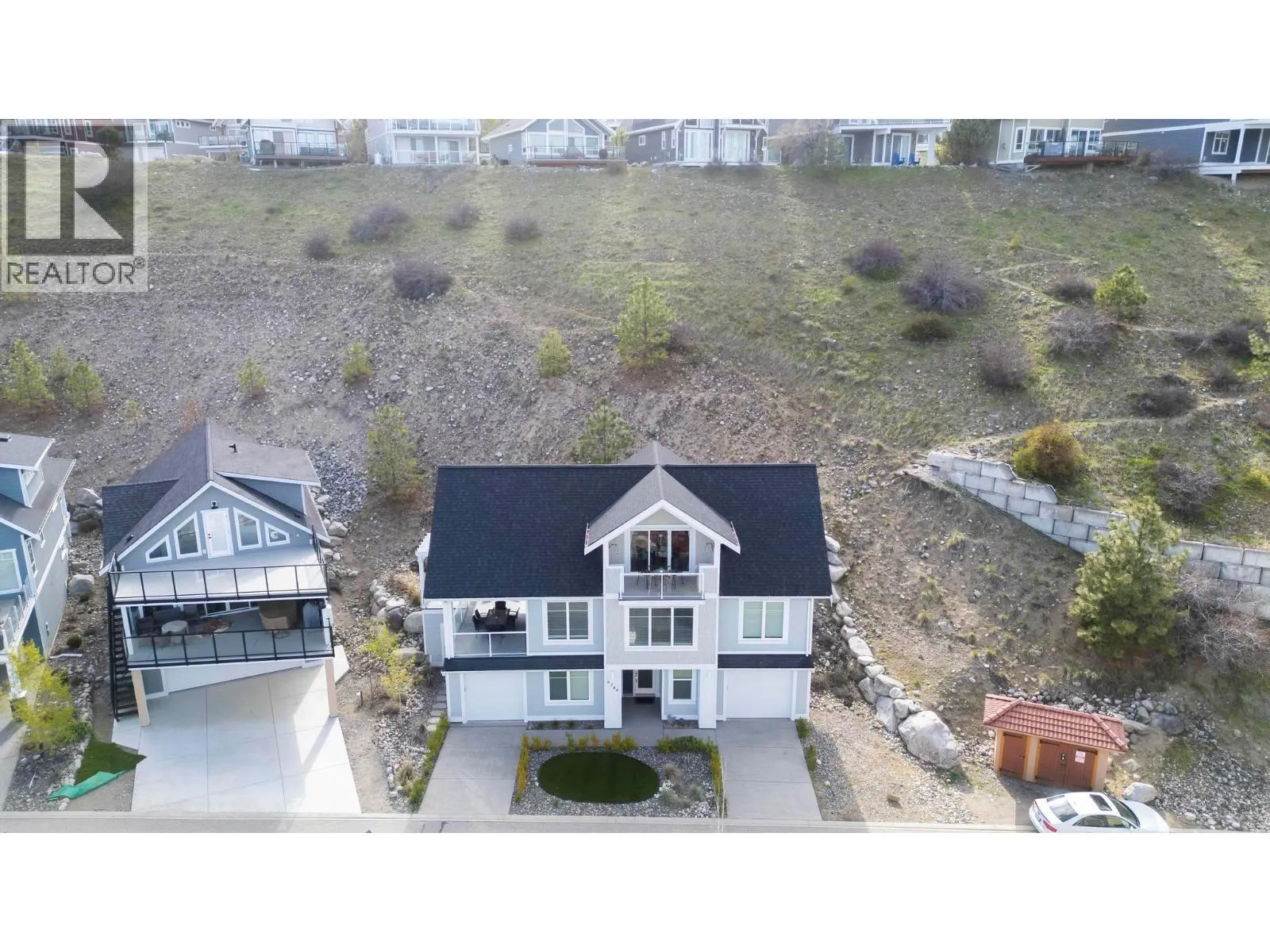 6749 La Palma Loop