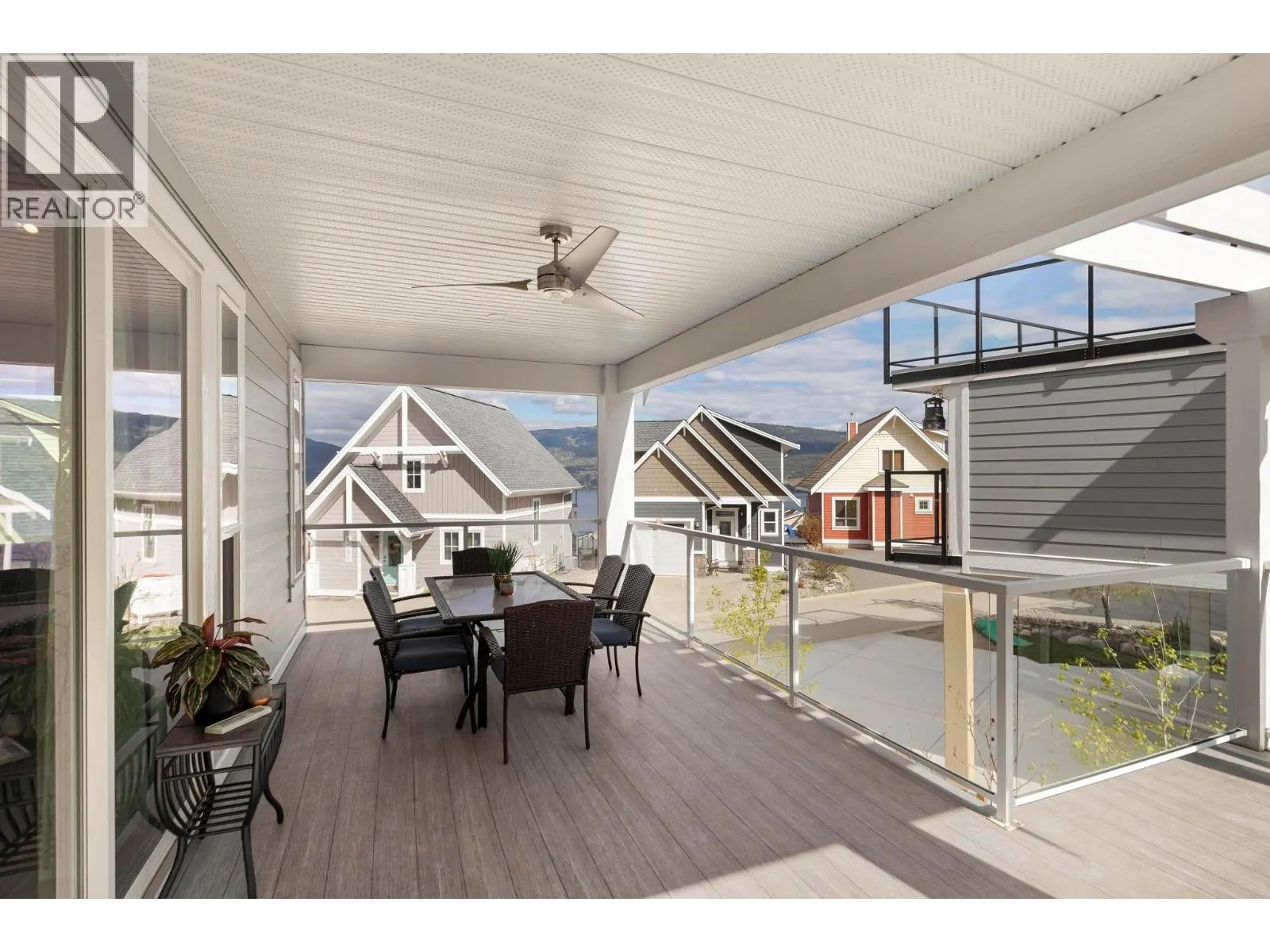 6749 La Palma Loop