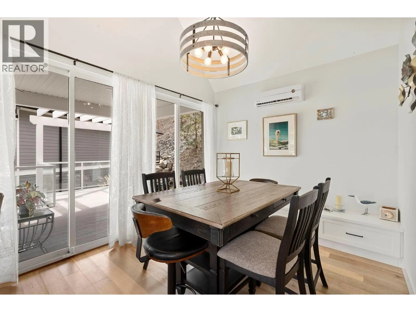 6749 La Palma Loop