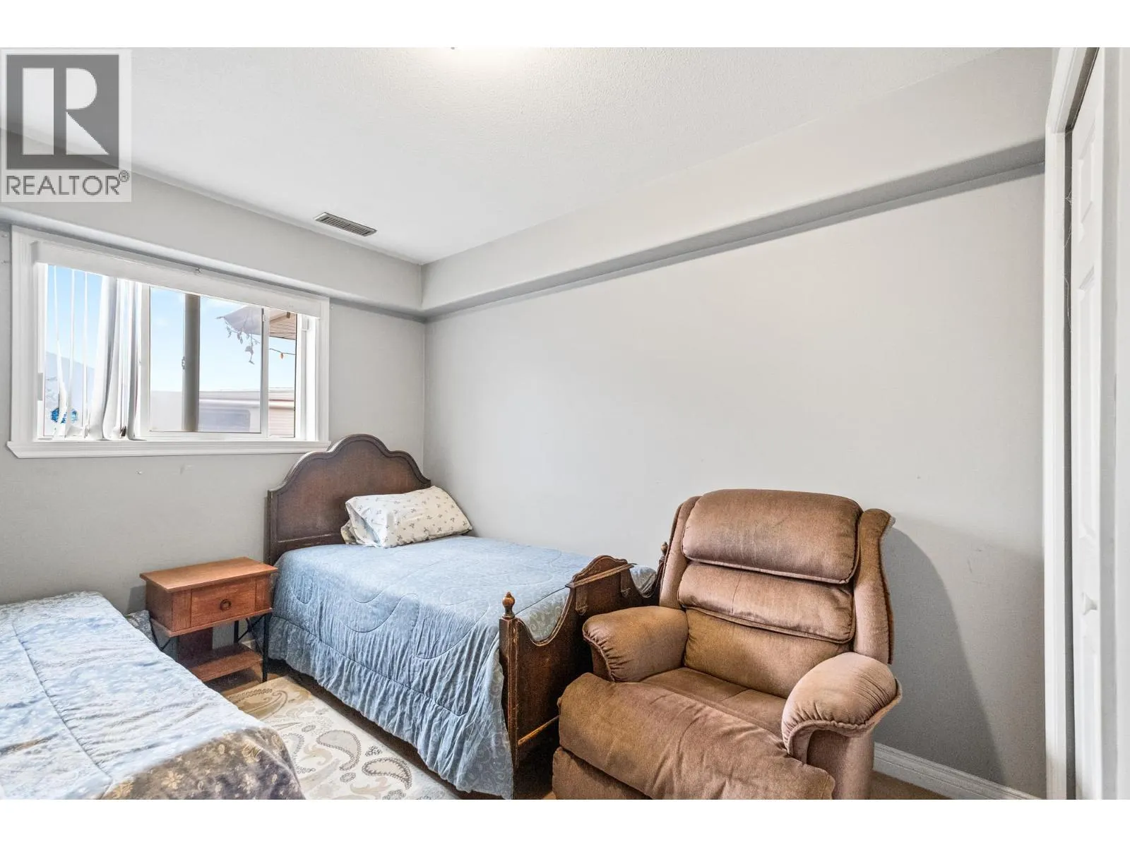 2300 Upper Bench Road