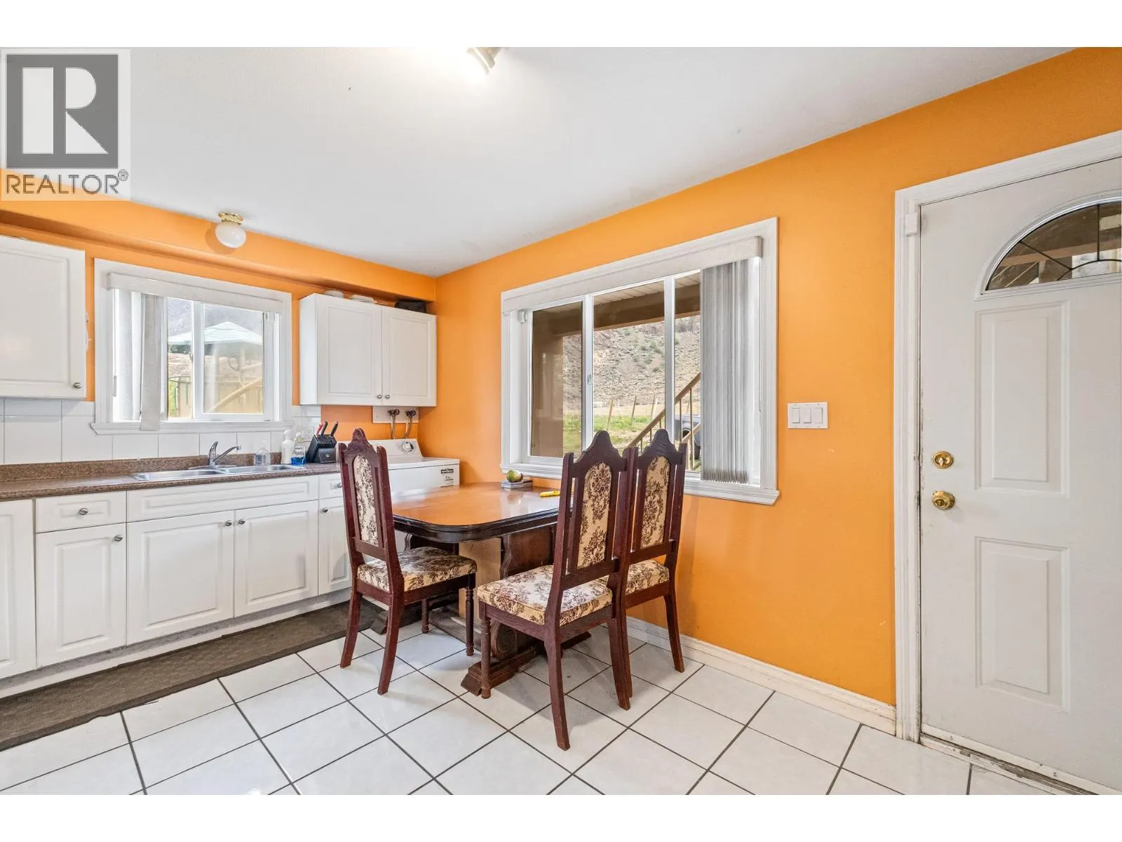 2300 Upper Bench Road