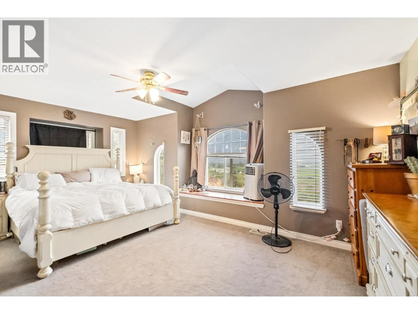 2300 Upper Bench Road