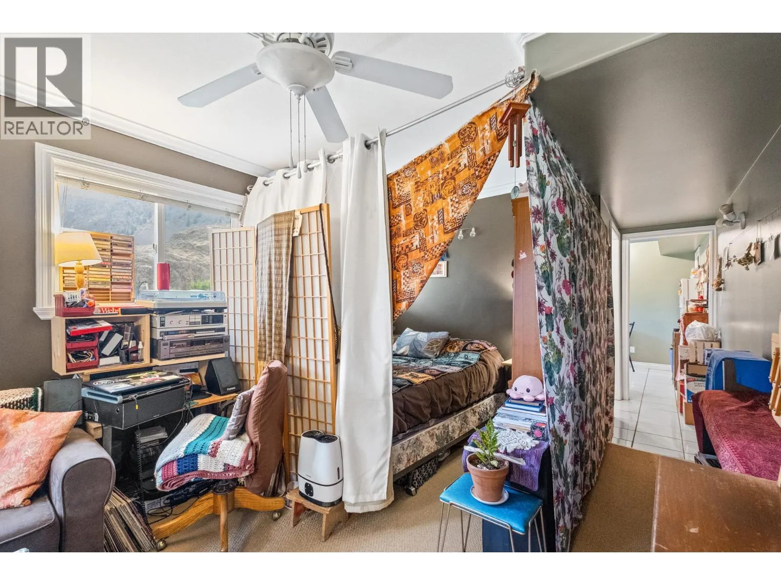 2300 Upper Bench Road