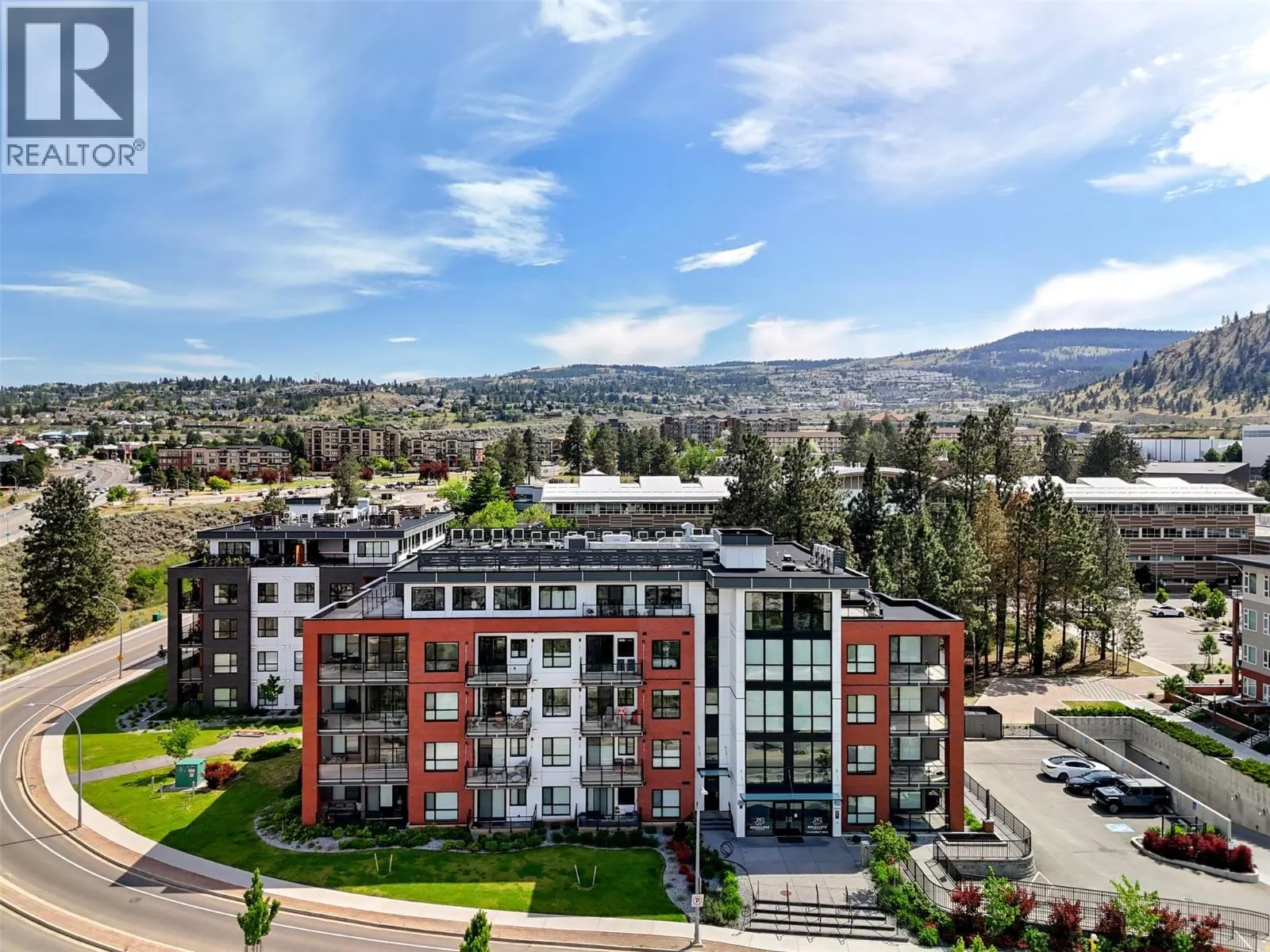 875 University Drive Unit# 103