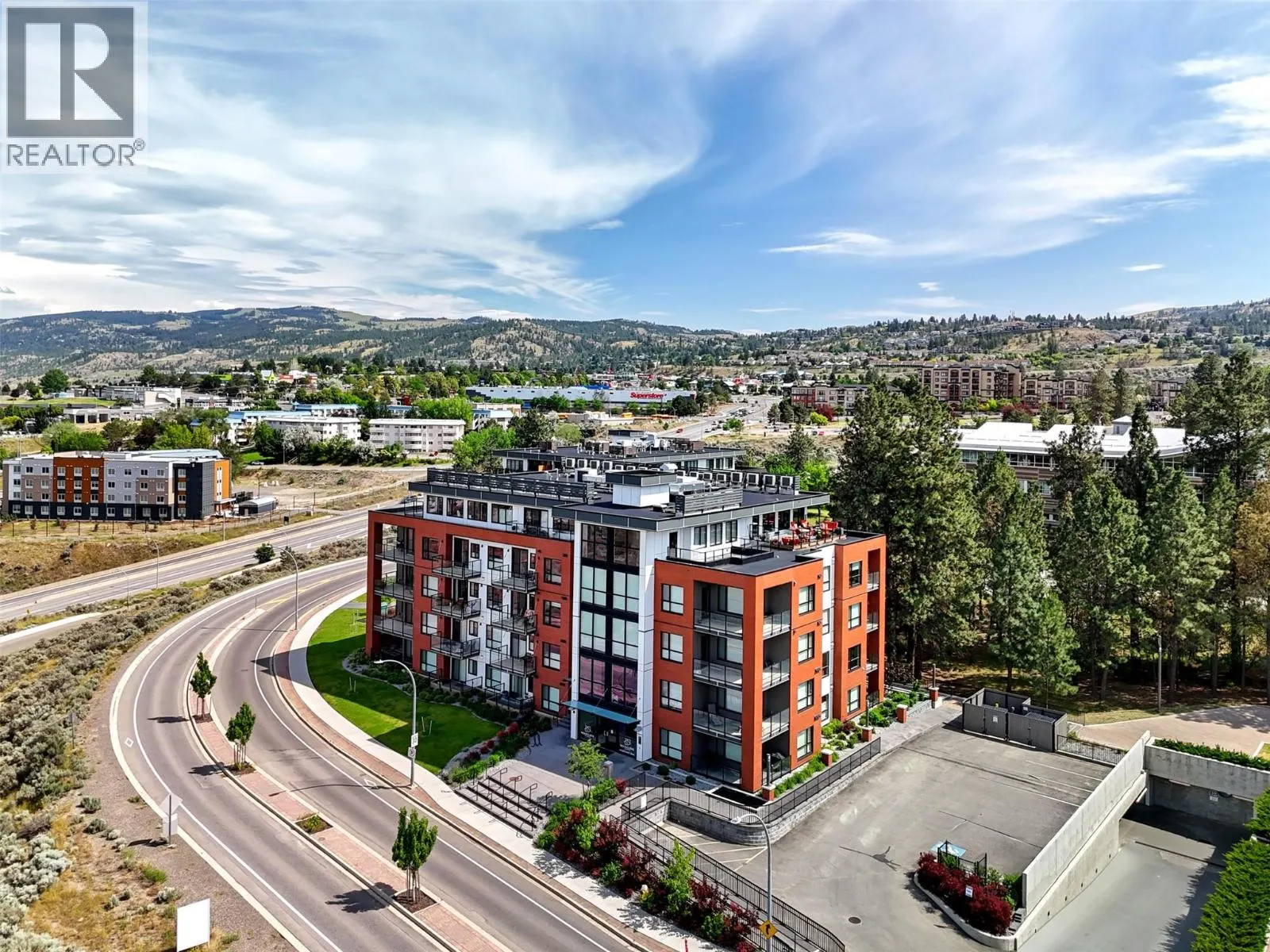 875 University Drive Unit# 103