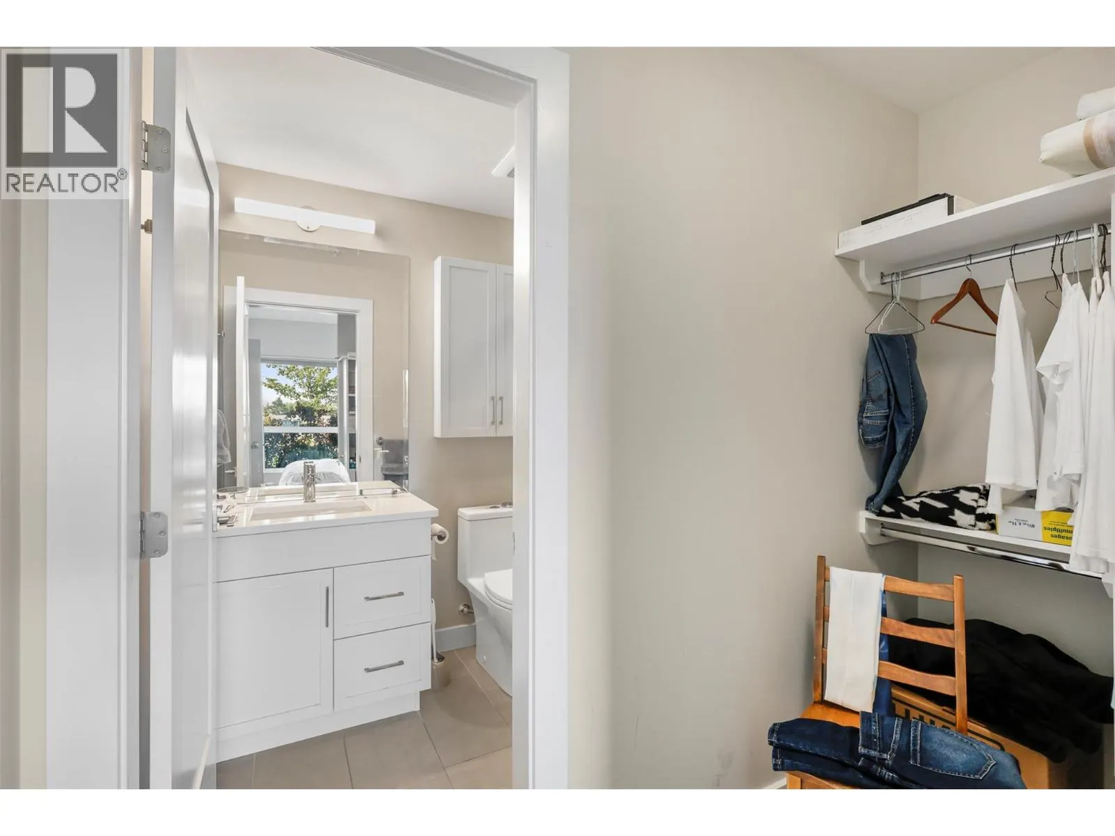 875 University Drive Unit# 103