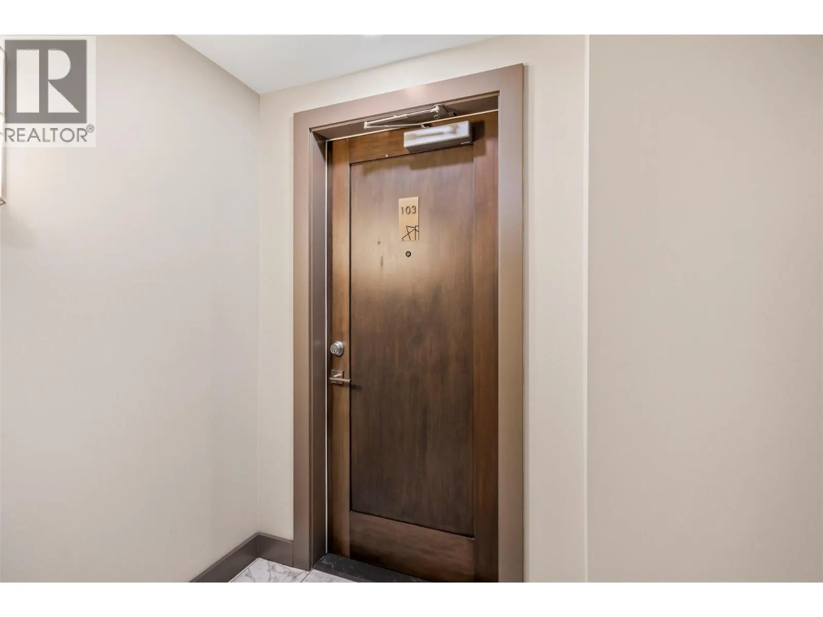 875 University Drive Unit# 103