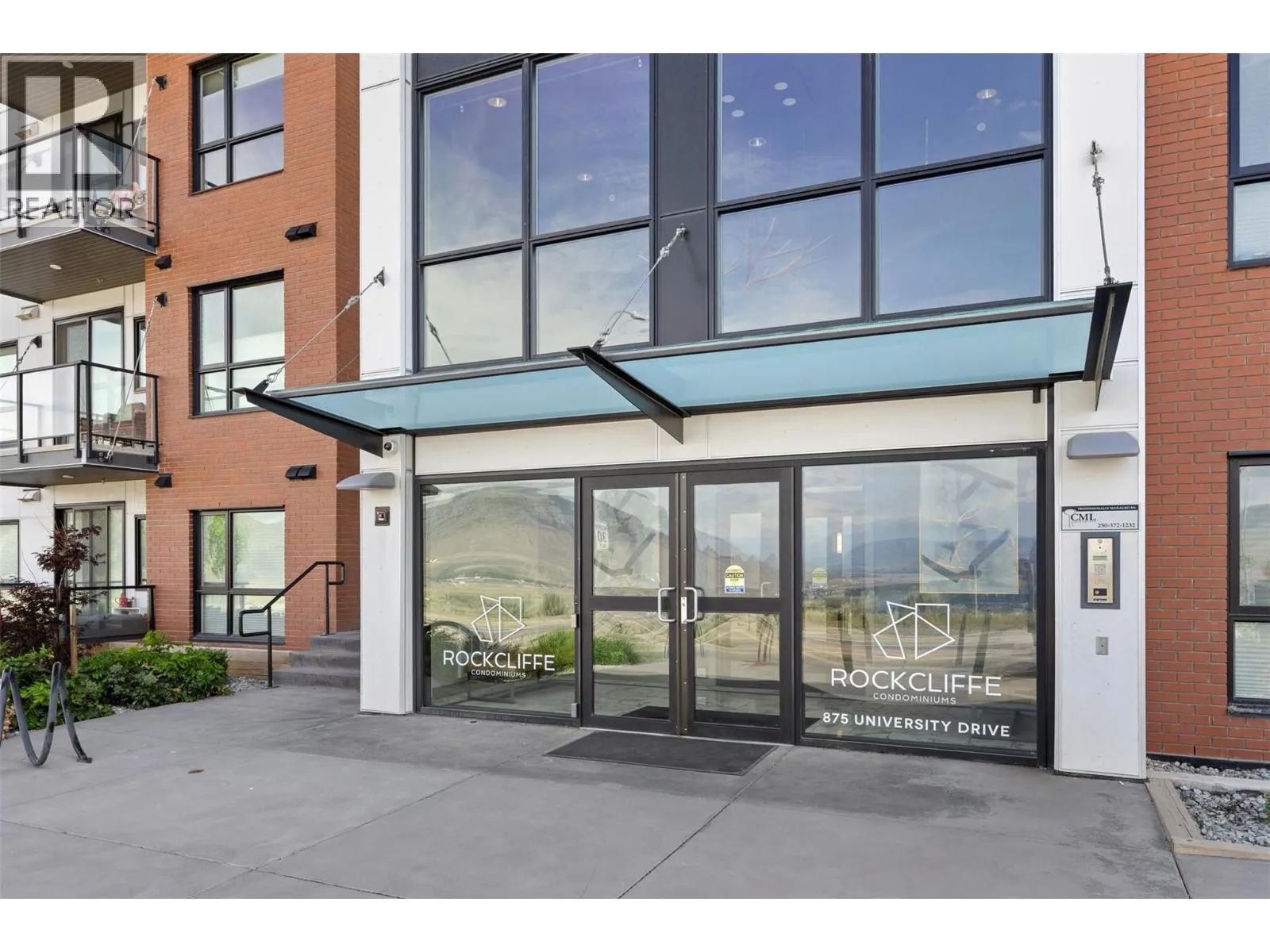 875 University Drive Unit# 103
