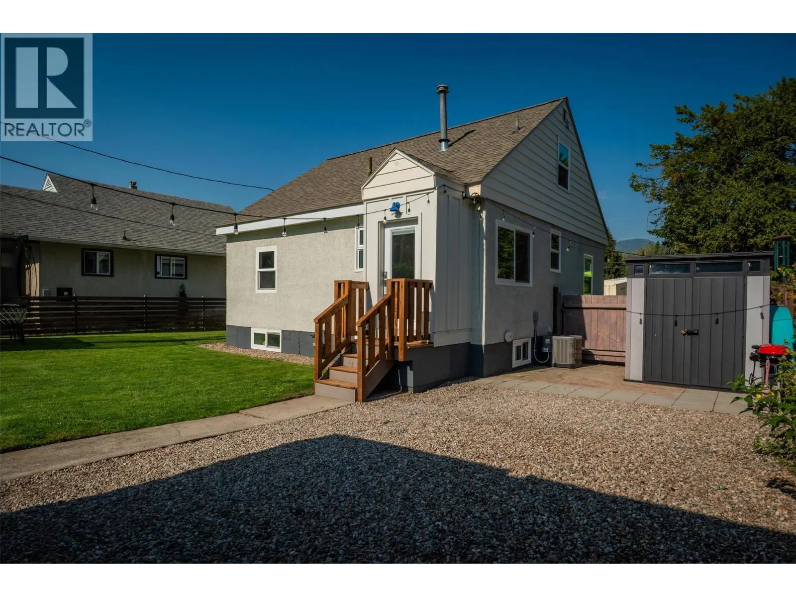 516 Portia Crescent