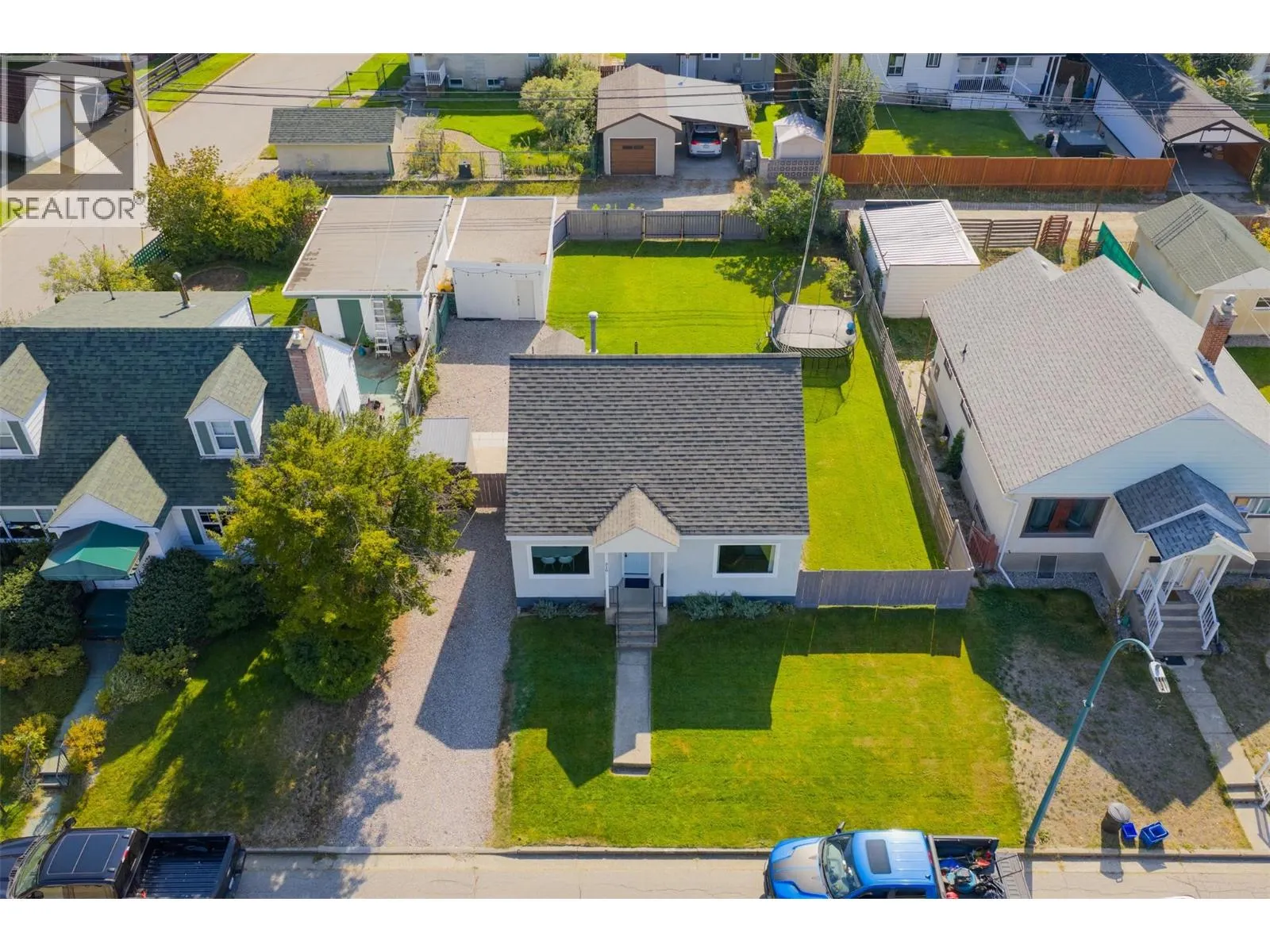 516 Portia Crescent