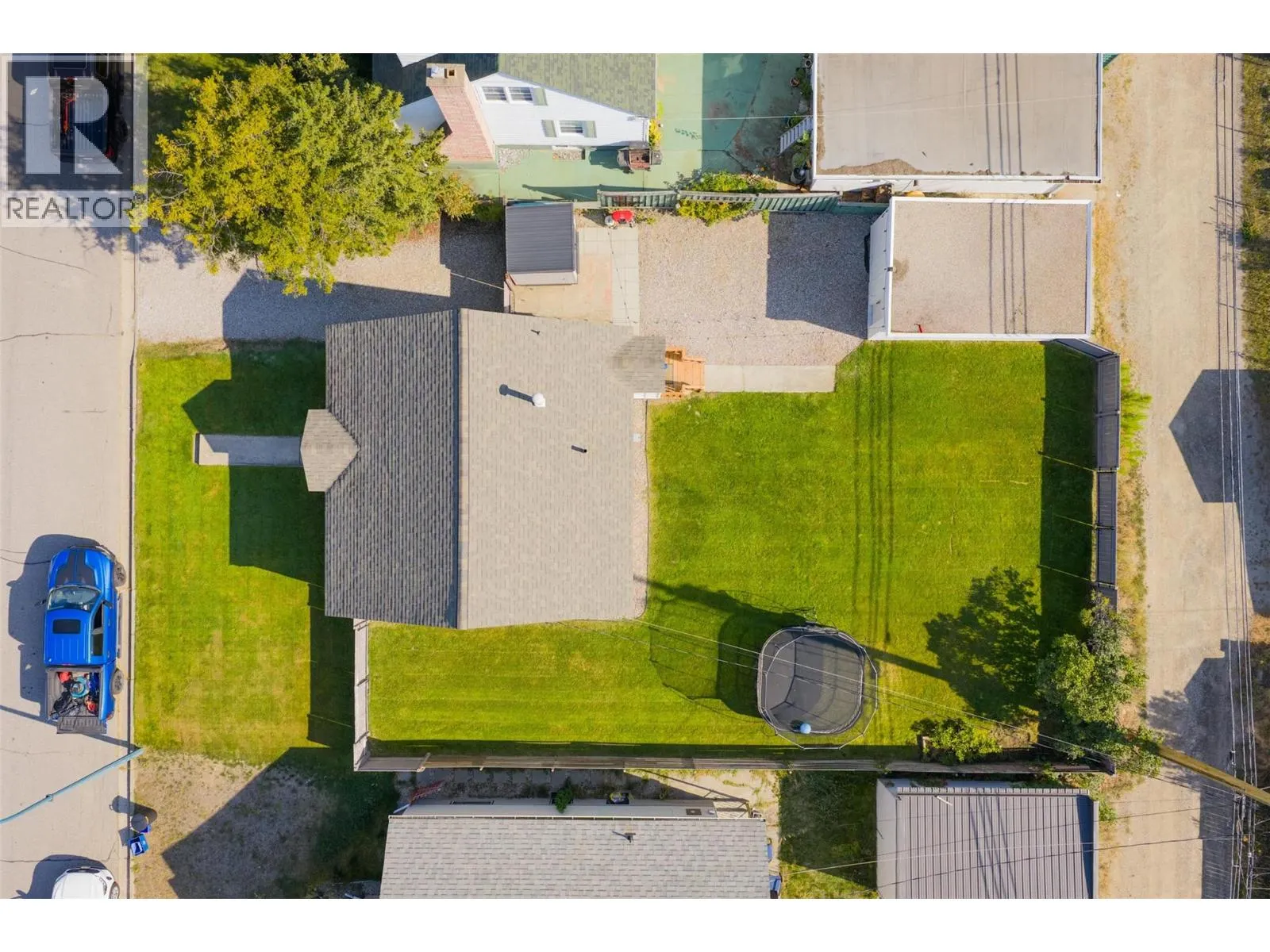 516 Portia Crescent