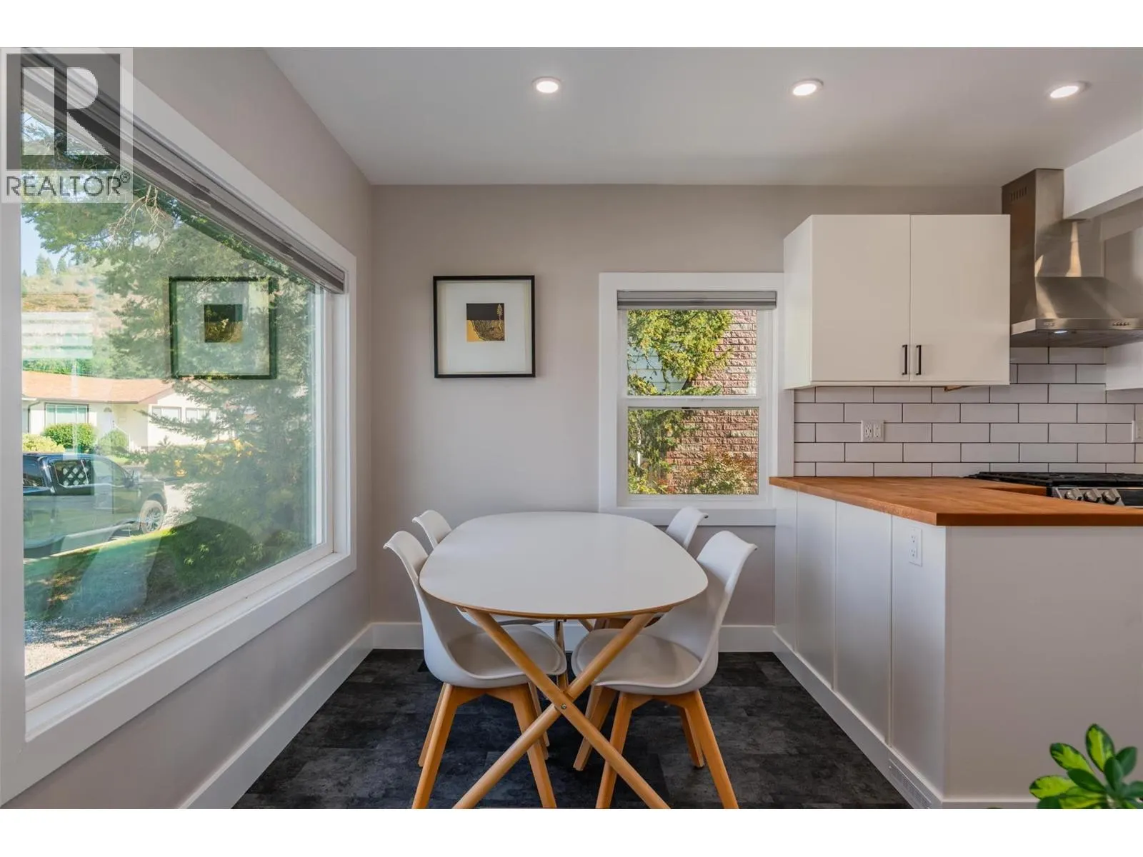 516 Portia Crescent