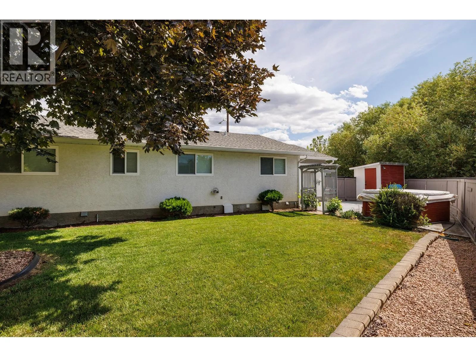 1089 Quesnel Road