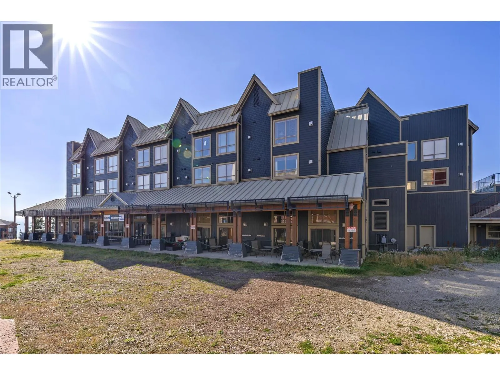 5335 Big White Road Unit# 206
