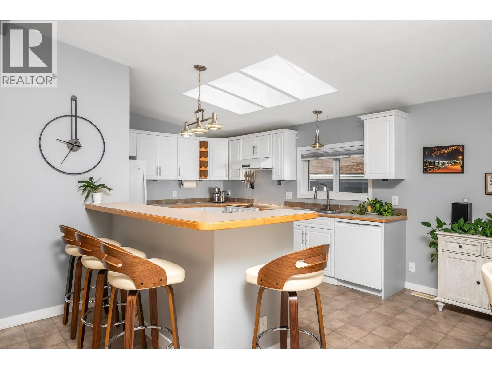 6688 Tronson Road Unit# 105