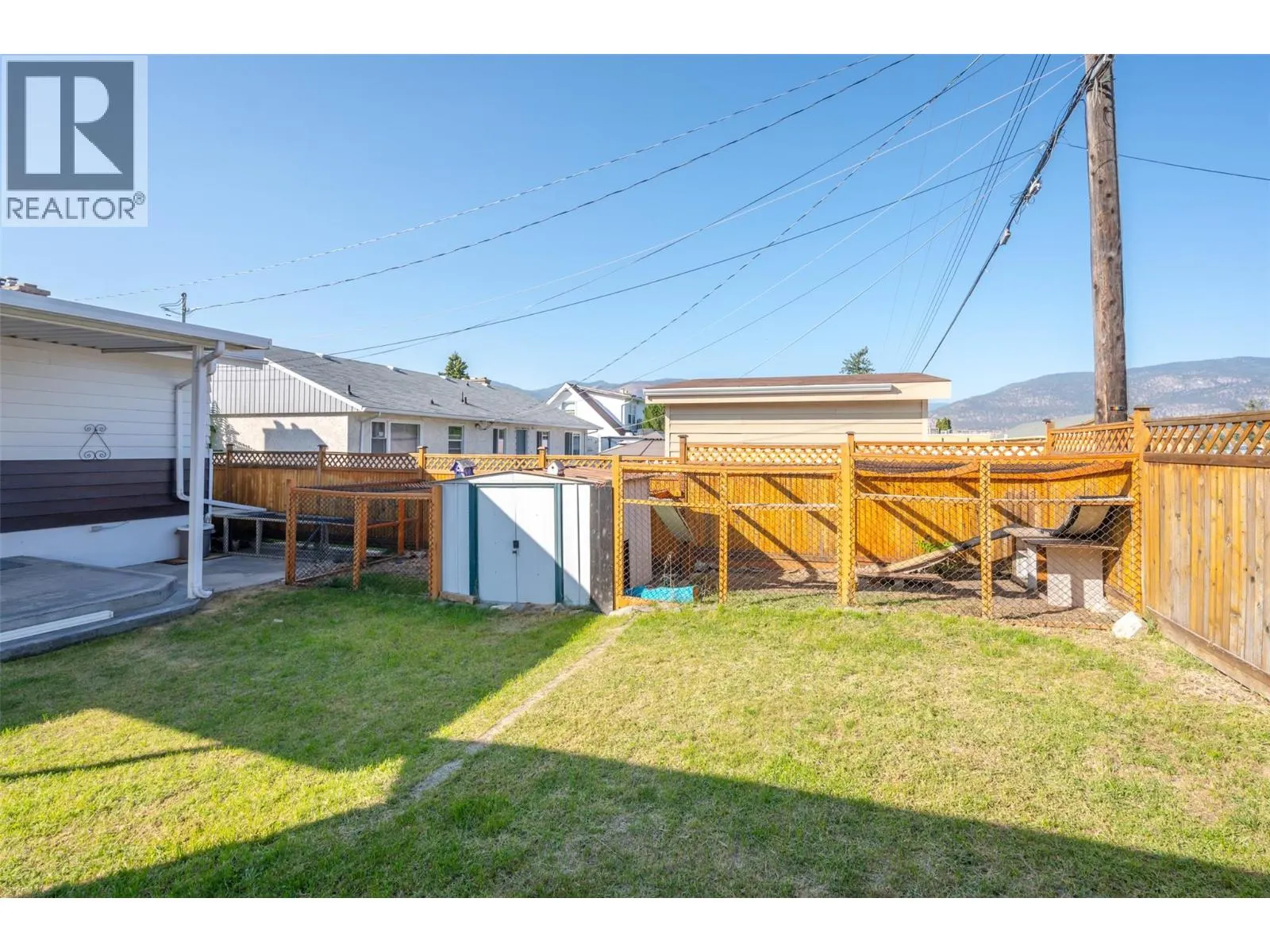 205 Manor Park Ave. Avenue