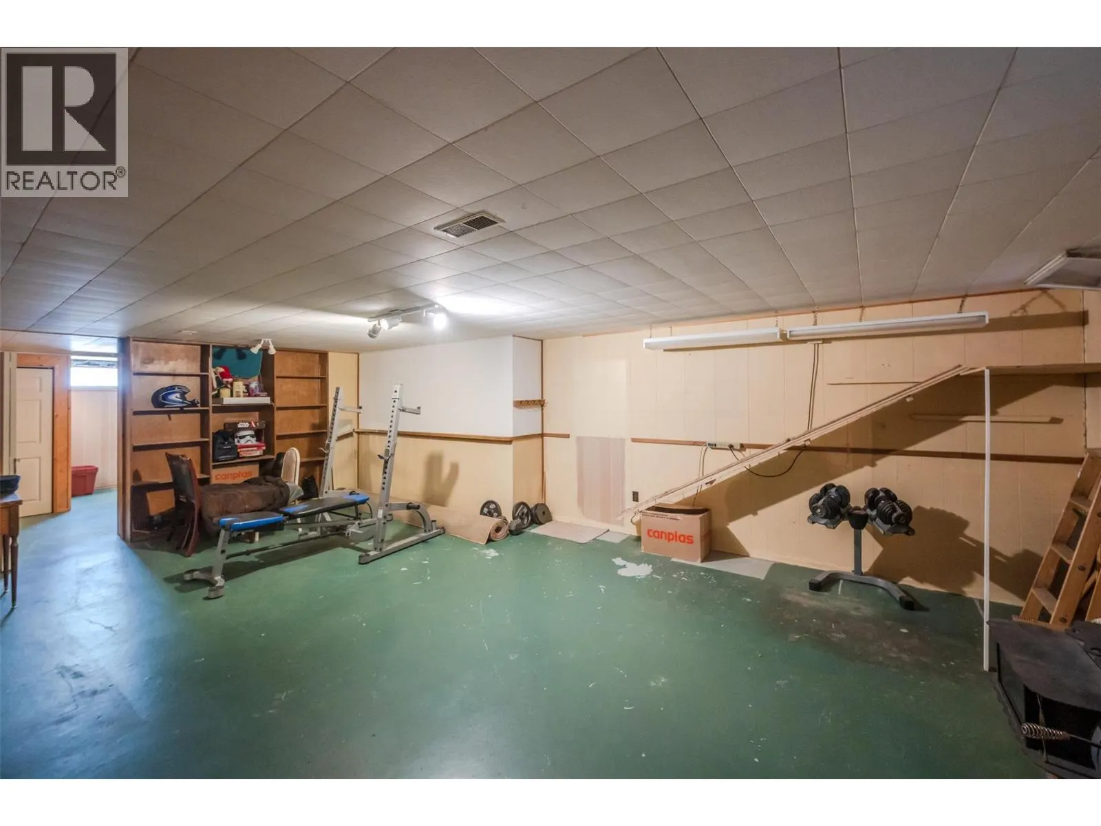 205 Manor Park Ave. Avenue