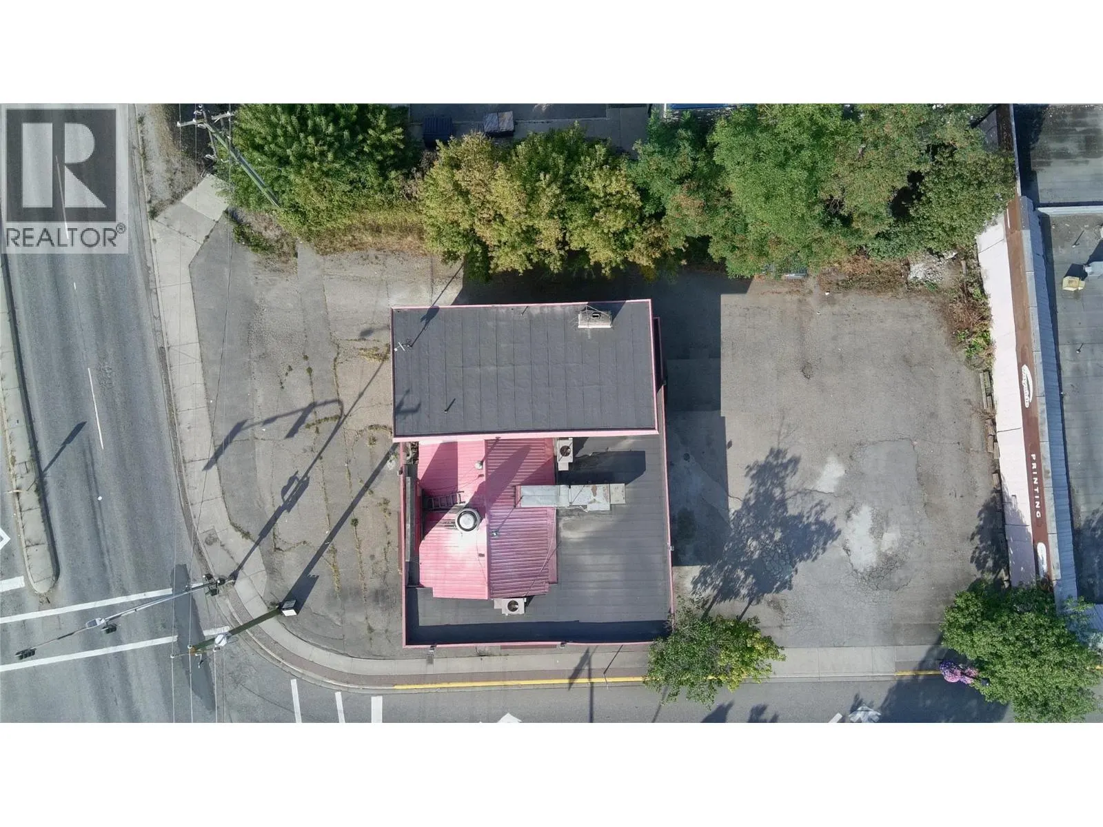 21 & 61 Shuswap Street NW