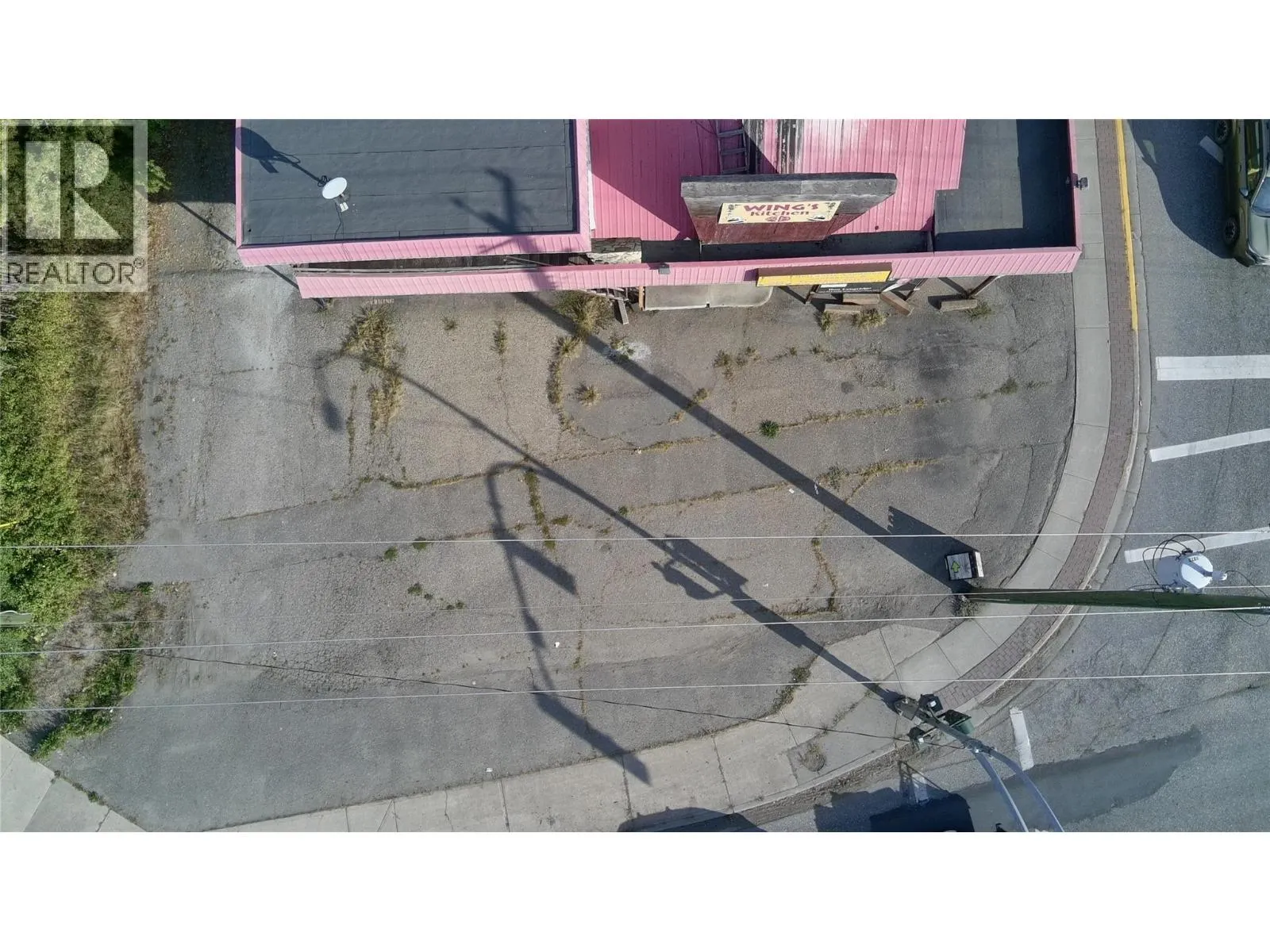 21 & 61 Shuswap Street NW