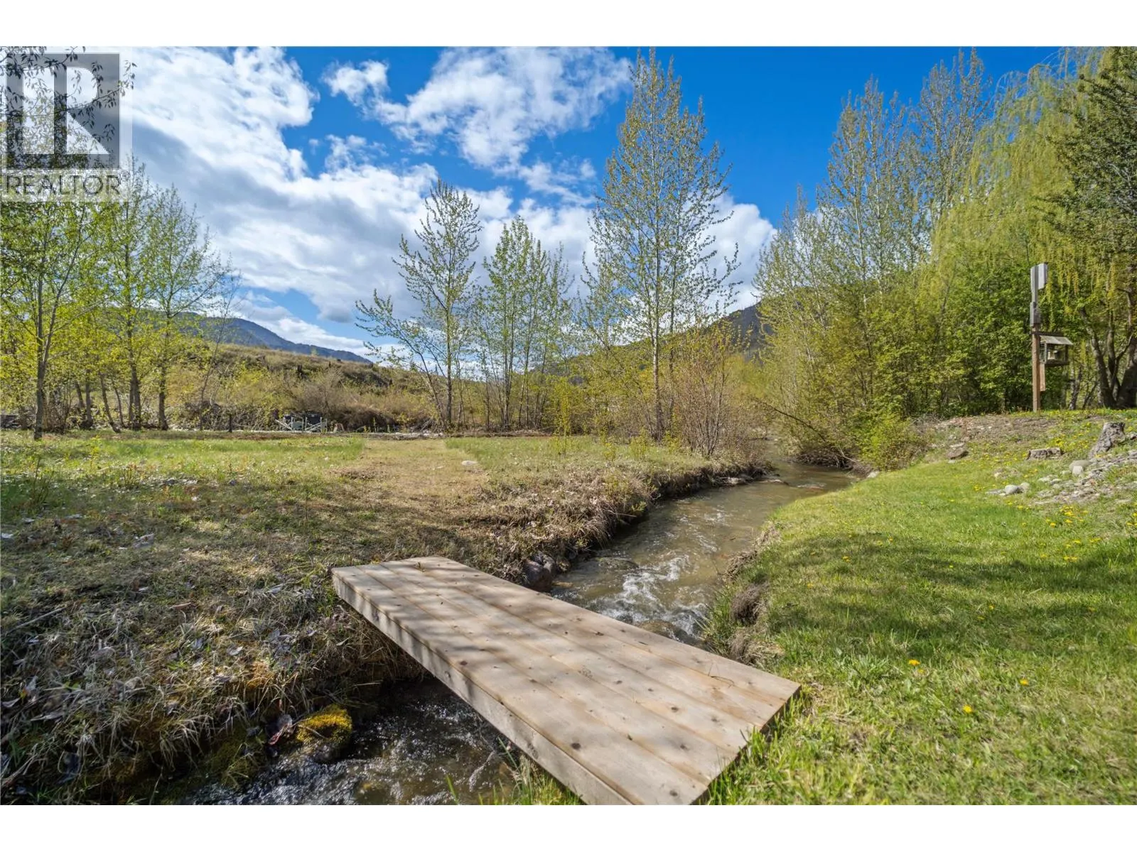 3710 Louis Creek Road