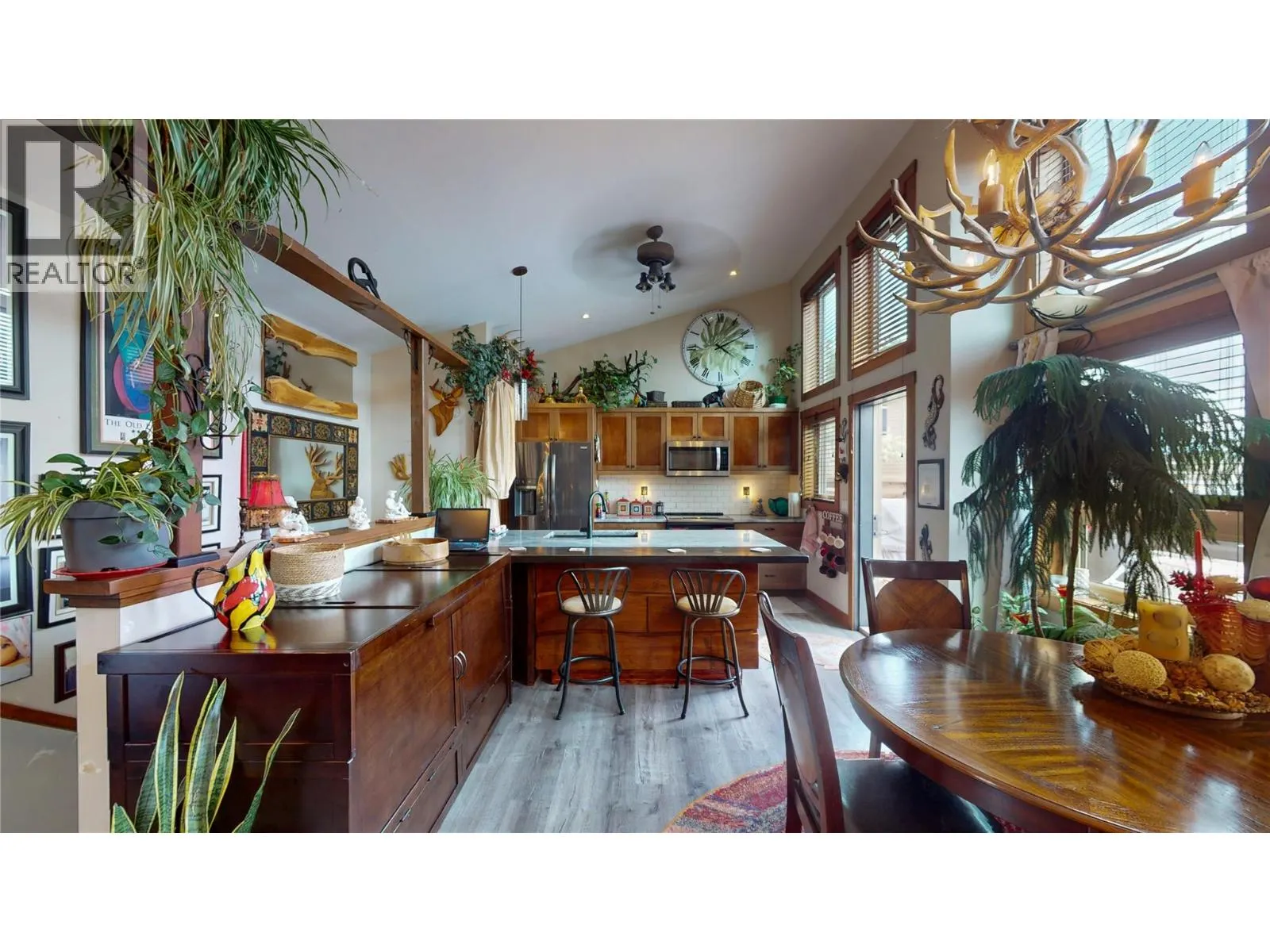 4926 Timber Ridge Road Unit# 8