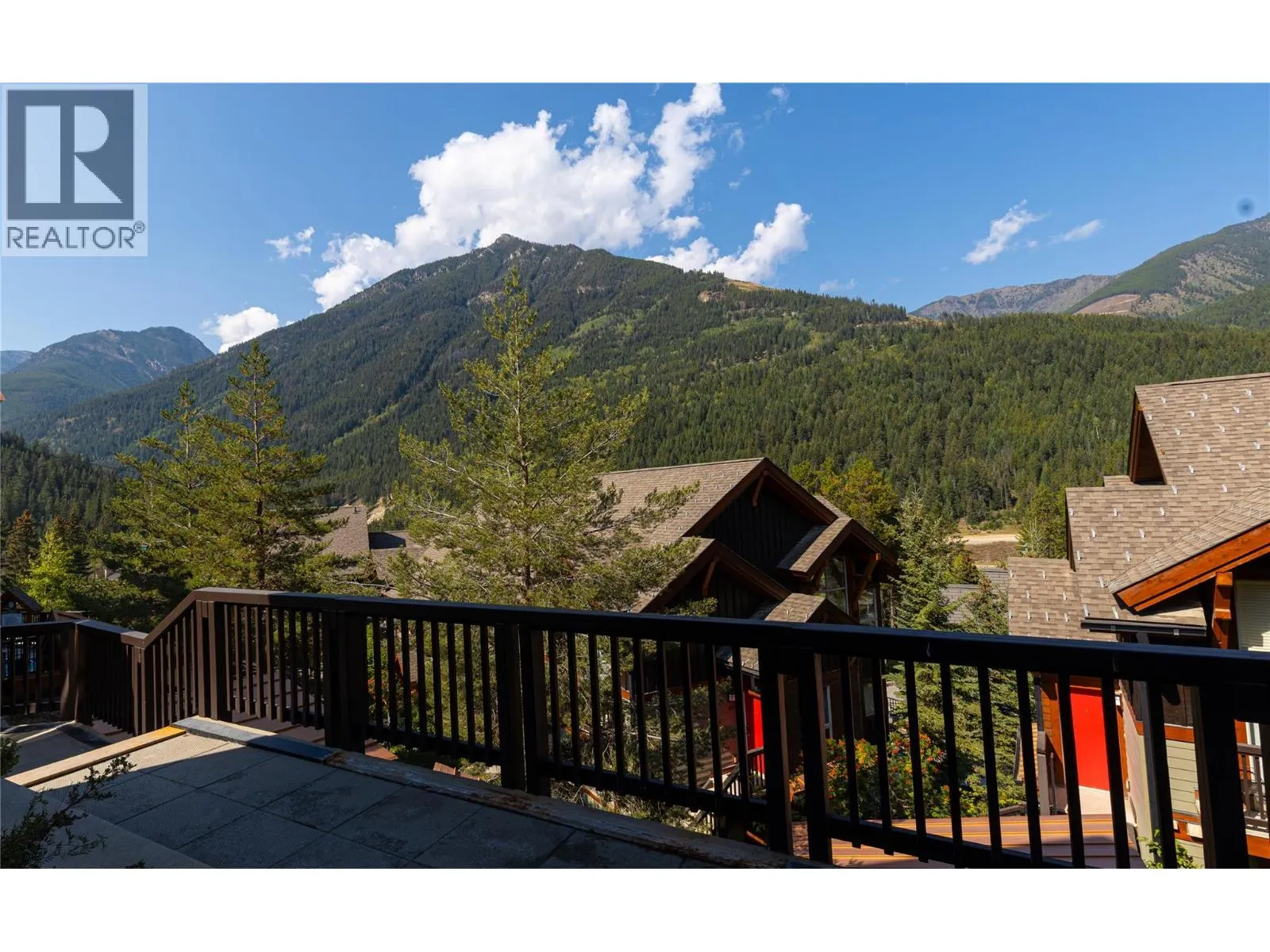 2049 Summit Drive Unit# 212A
