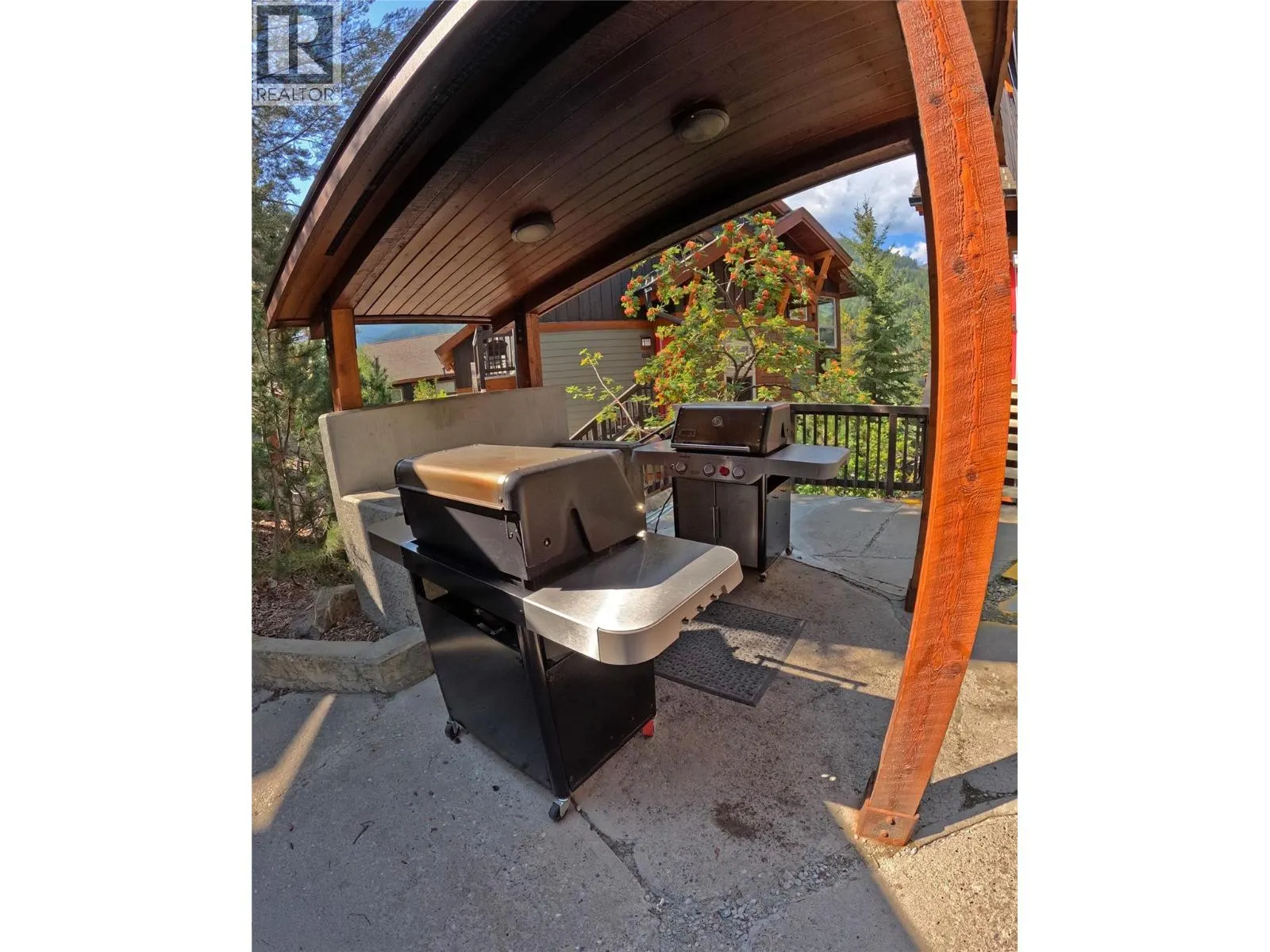2049 Summit Drive Unit# 212A