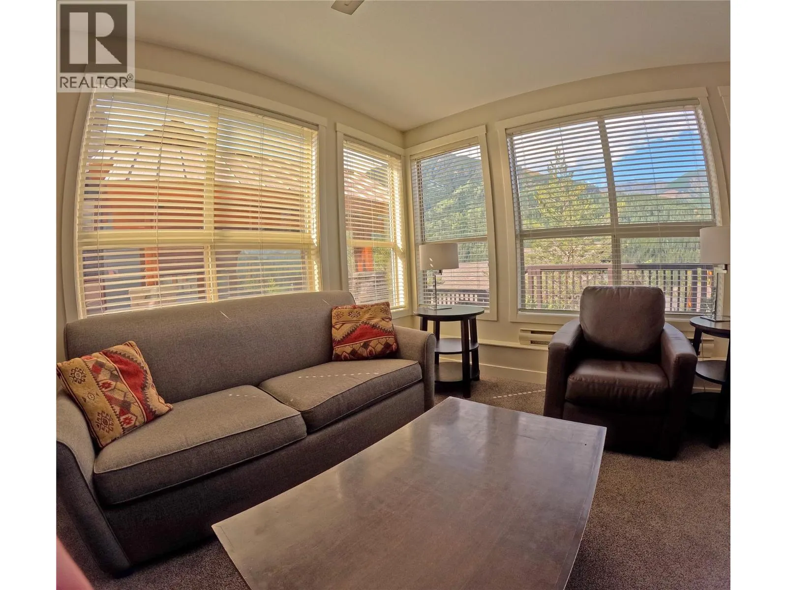 2049 Summit Drive Unit# 212A