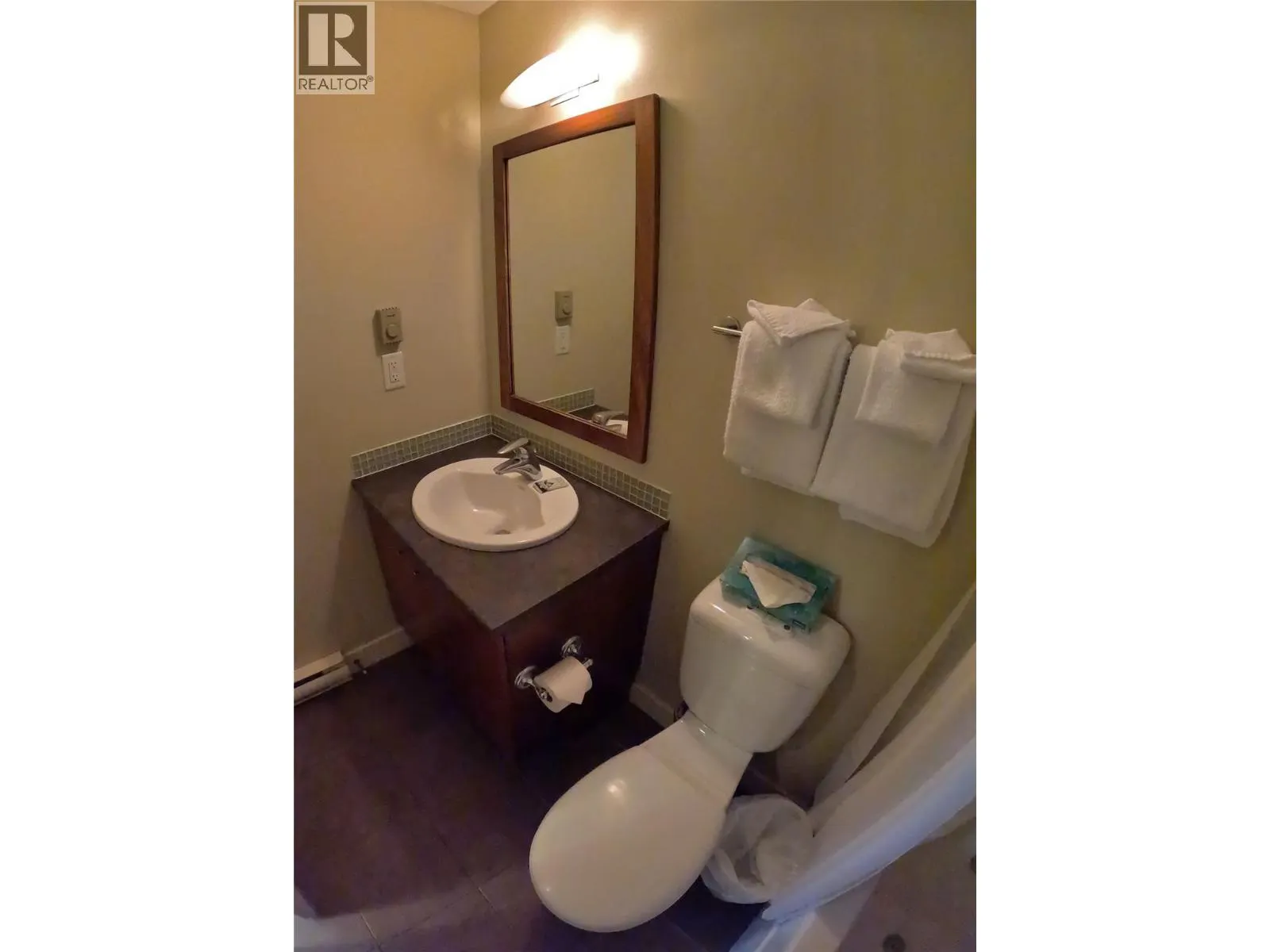 2049 Summit Drive Unit# 212A