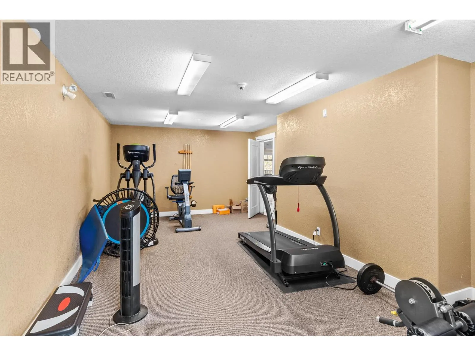 2551 Shoreline Drive Unit# 408