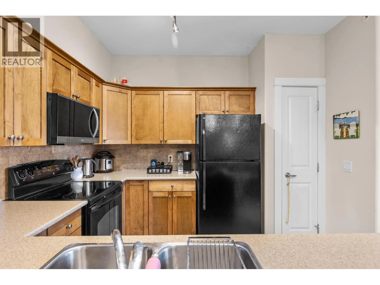 2551 Shoreline Drive Unit# 408