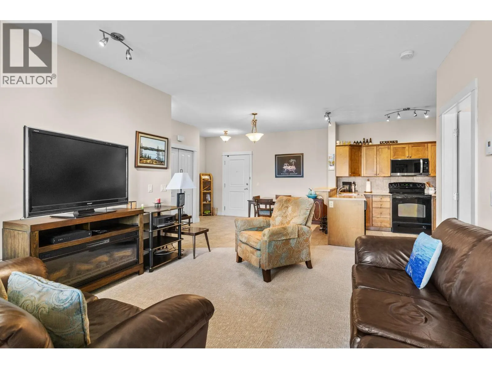2551 Shoreline Drive Unit# 408