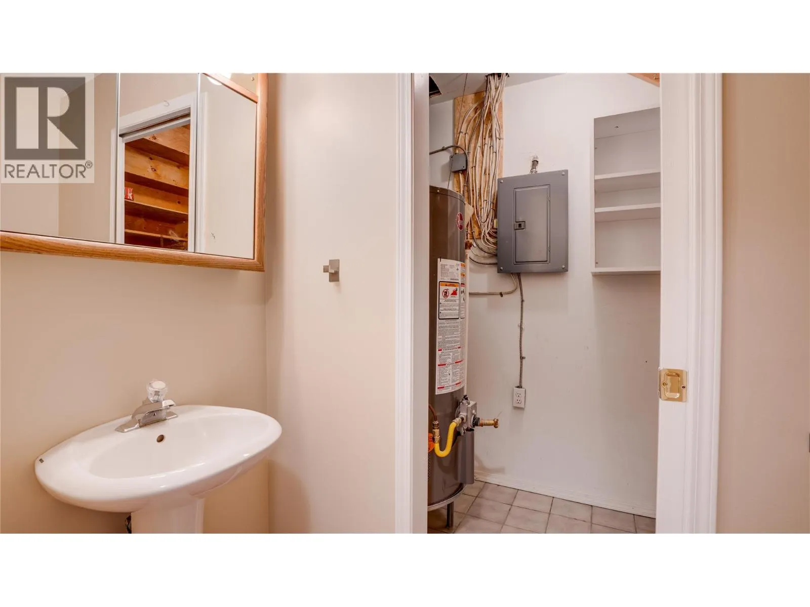 2620 Pleasant Valley Road Unit# 1
