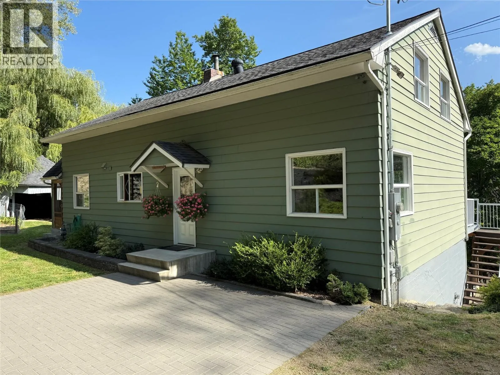 456 Johnstone Road