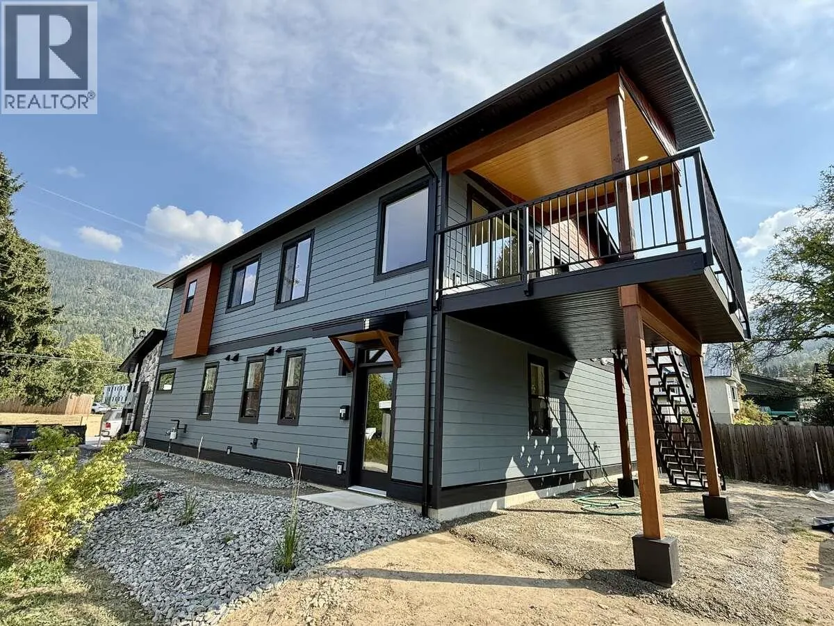 1906 Silver King Road