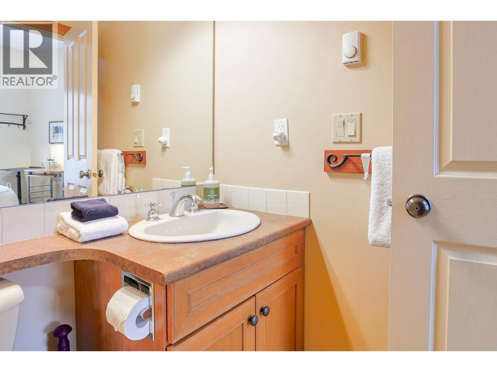 5258 Highline Drive Unit# 122