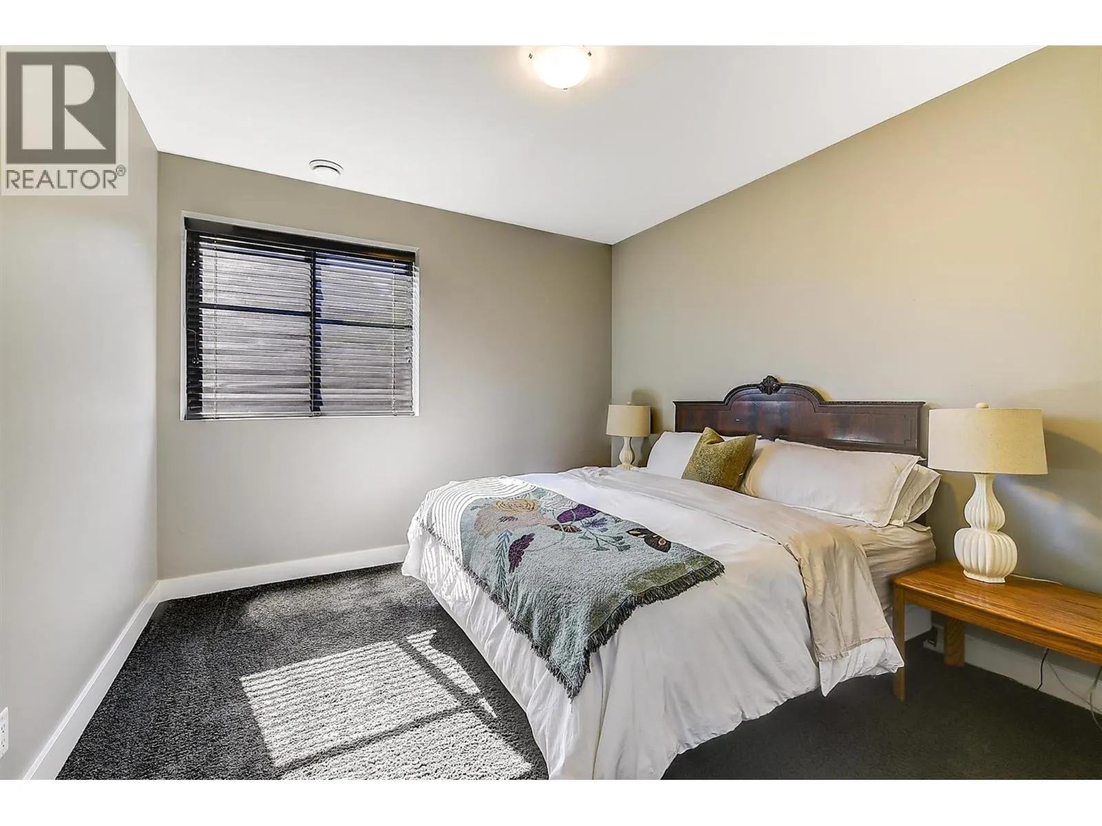 2561 Casa Palmero Drive