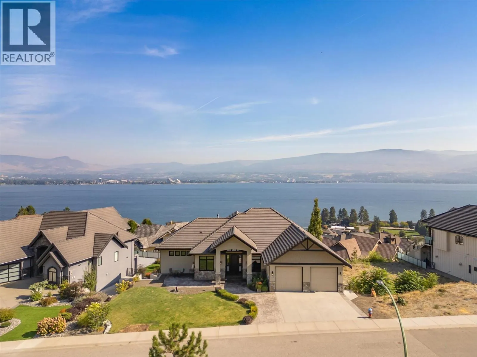 2561 Casa Palmero Drive