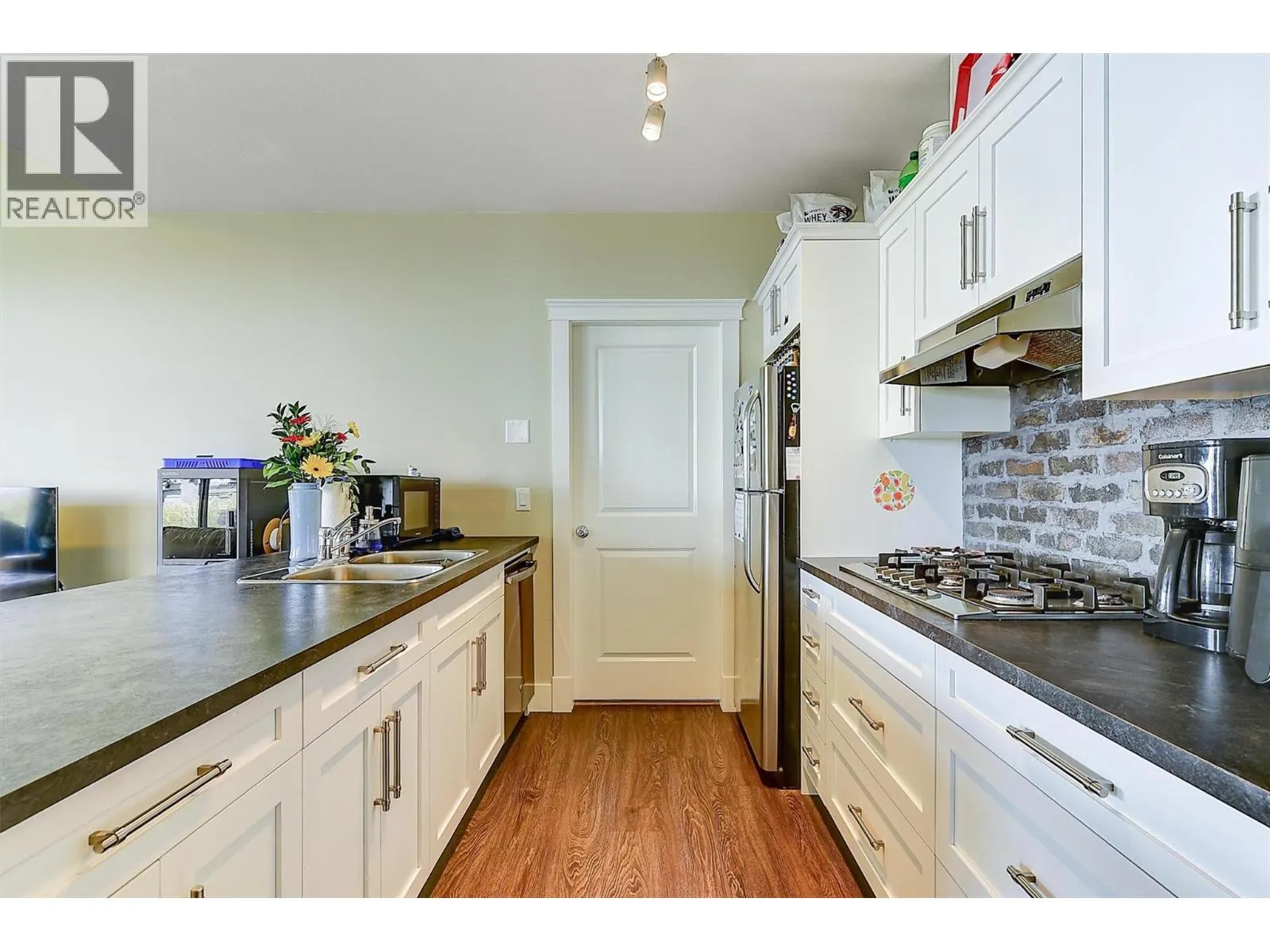 2561 Casa Palmero Drive